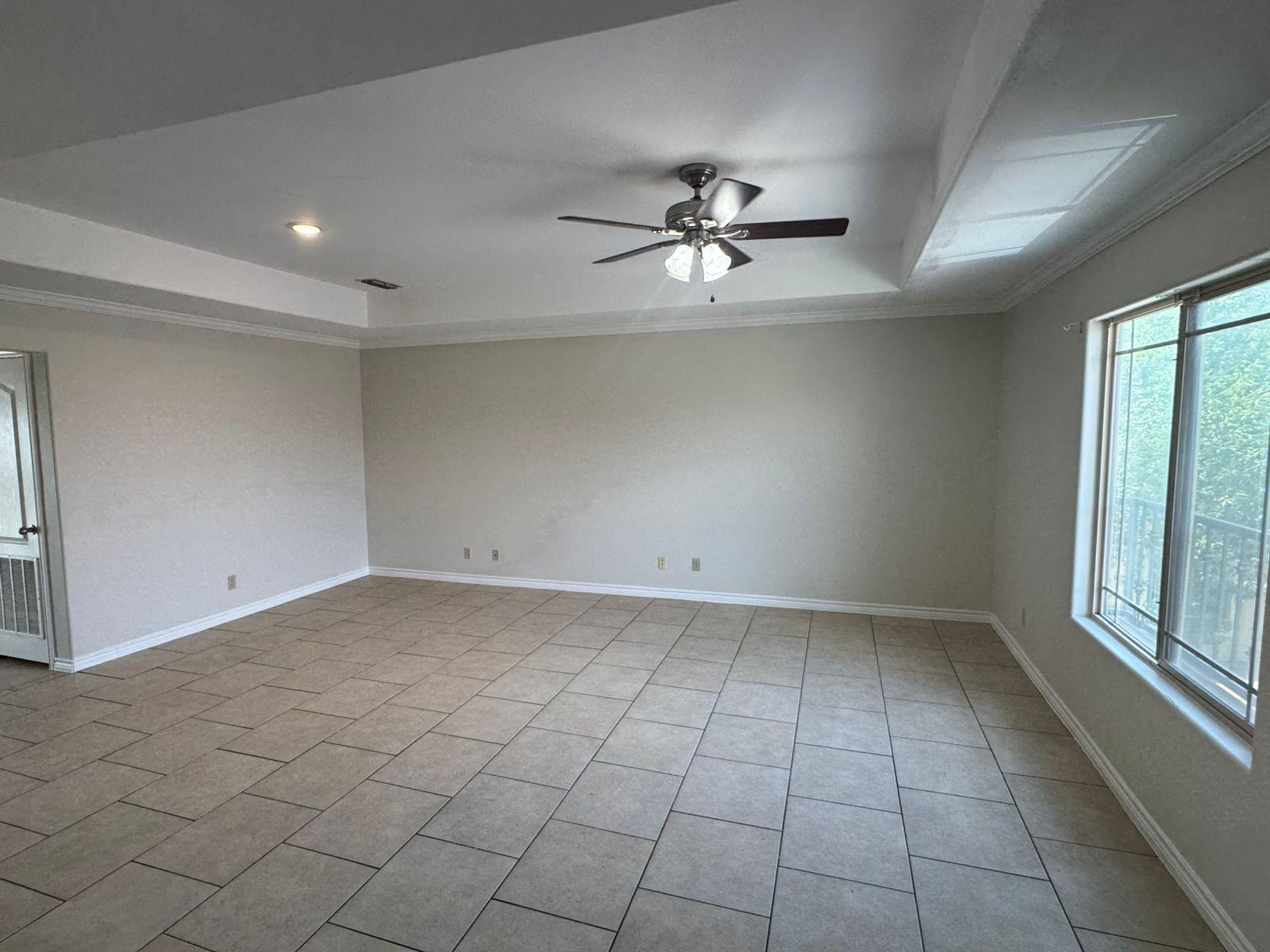 9805 Sterling St. 202 Property Photo 6