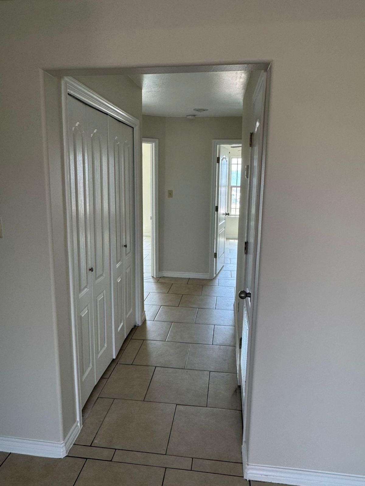 9805 Sterling St. 202 Property Photo 10