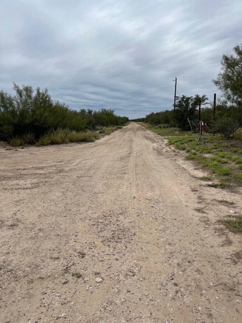 000 Ranch Rd Property Photo 2