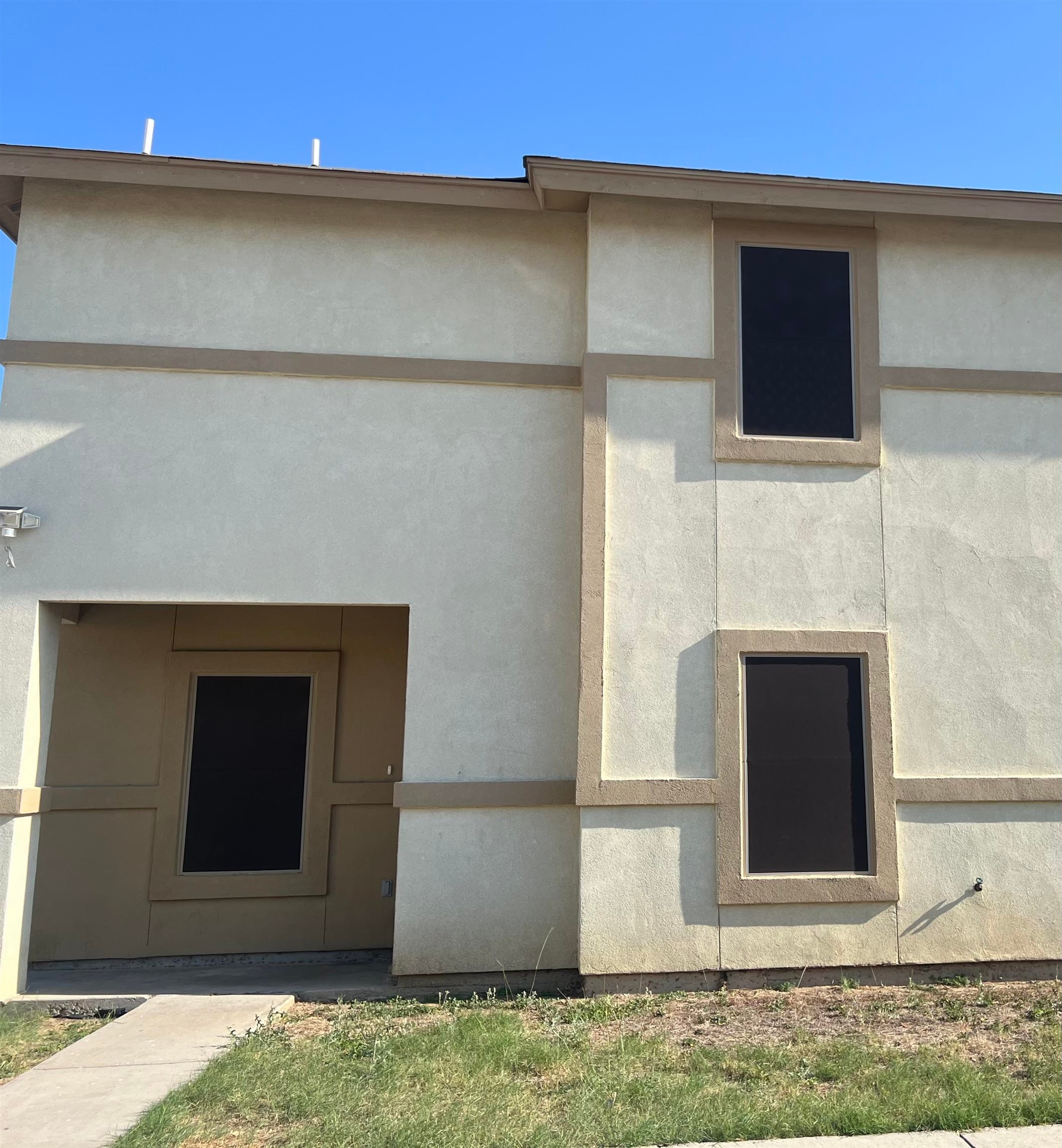 1014 Ranchway Dr 4