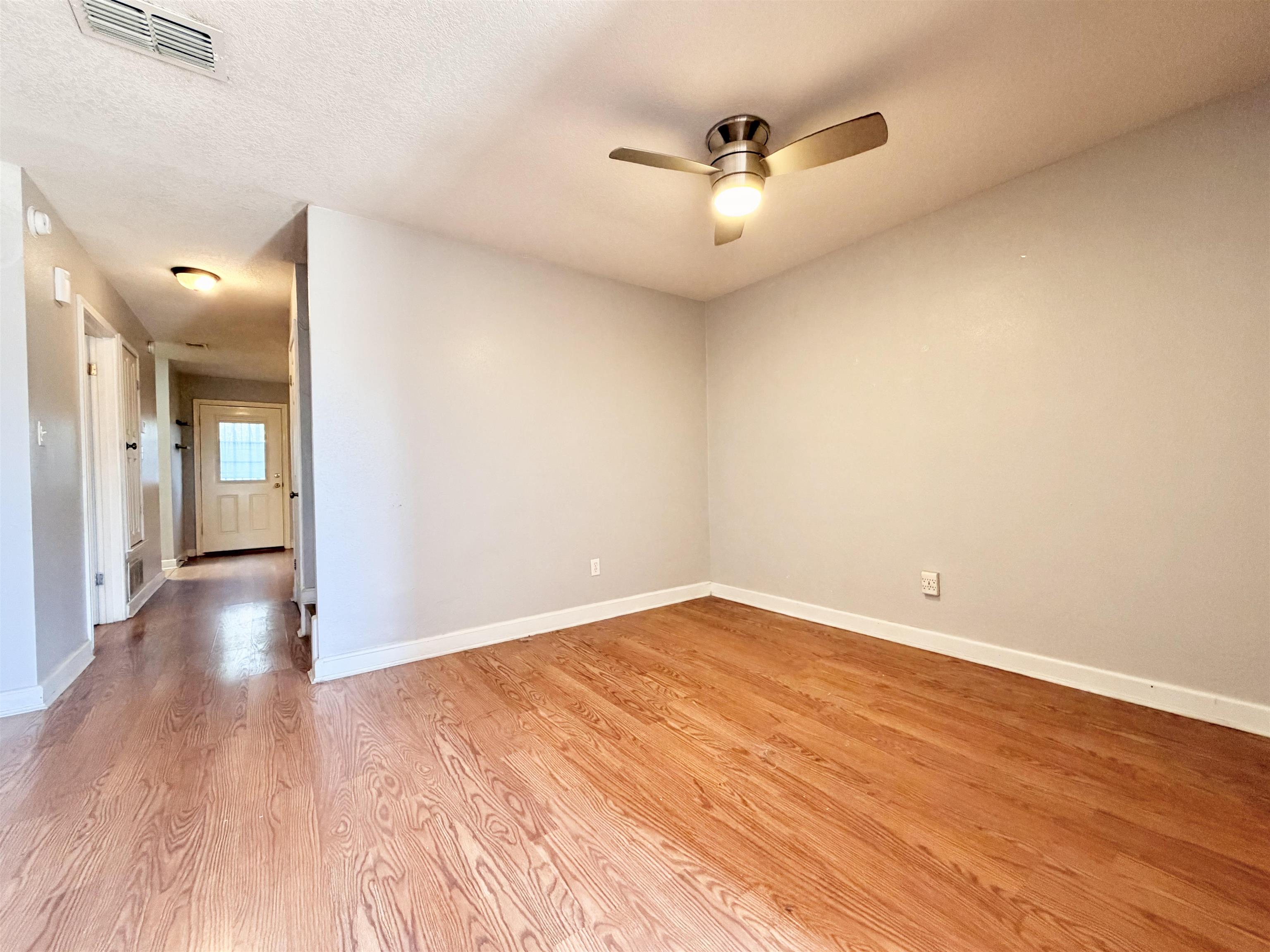 101 W Del Mar Blvd 7e Property Photo 6