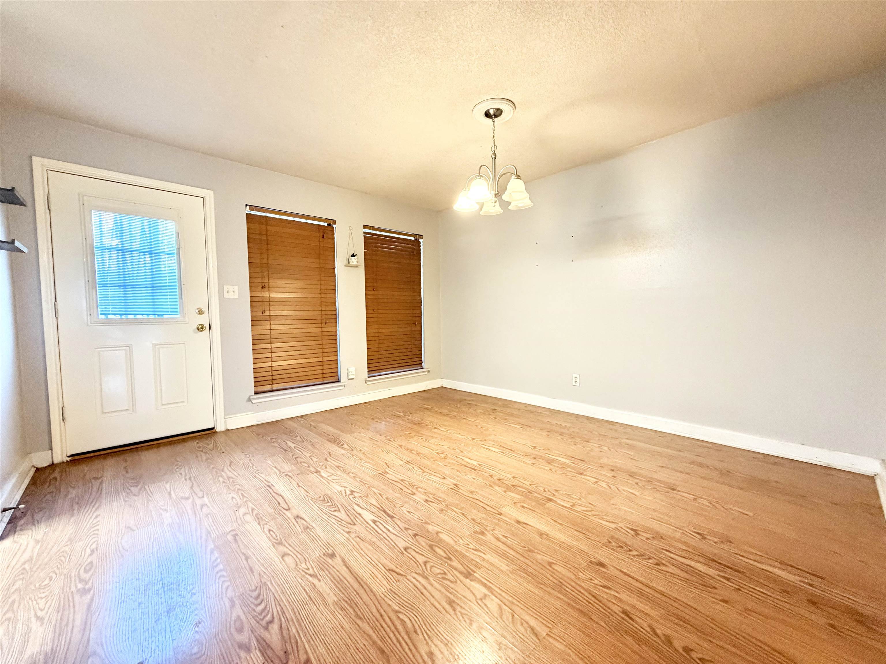 101 W Del Mar Blvd 7e Property Photo 8