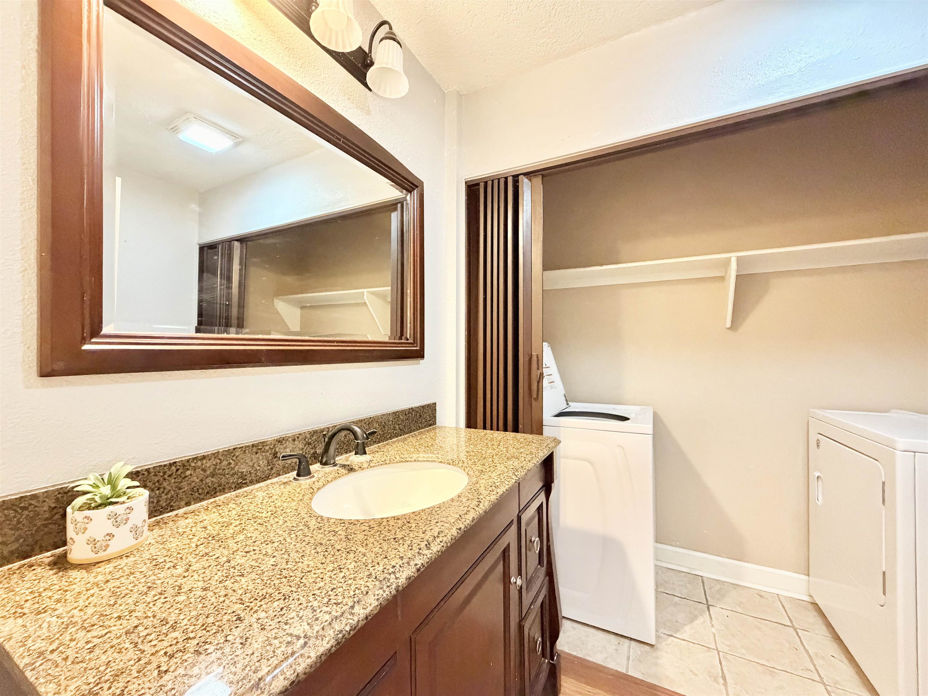 101 W Del Mar Blvd 7e Property Photo 9