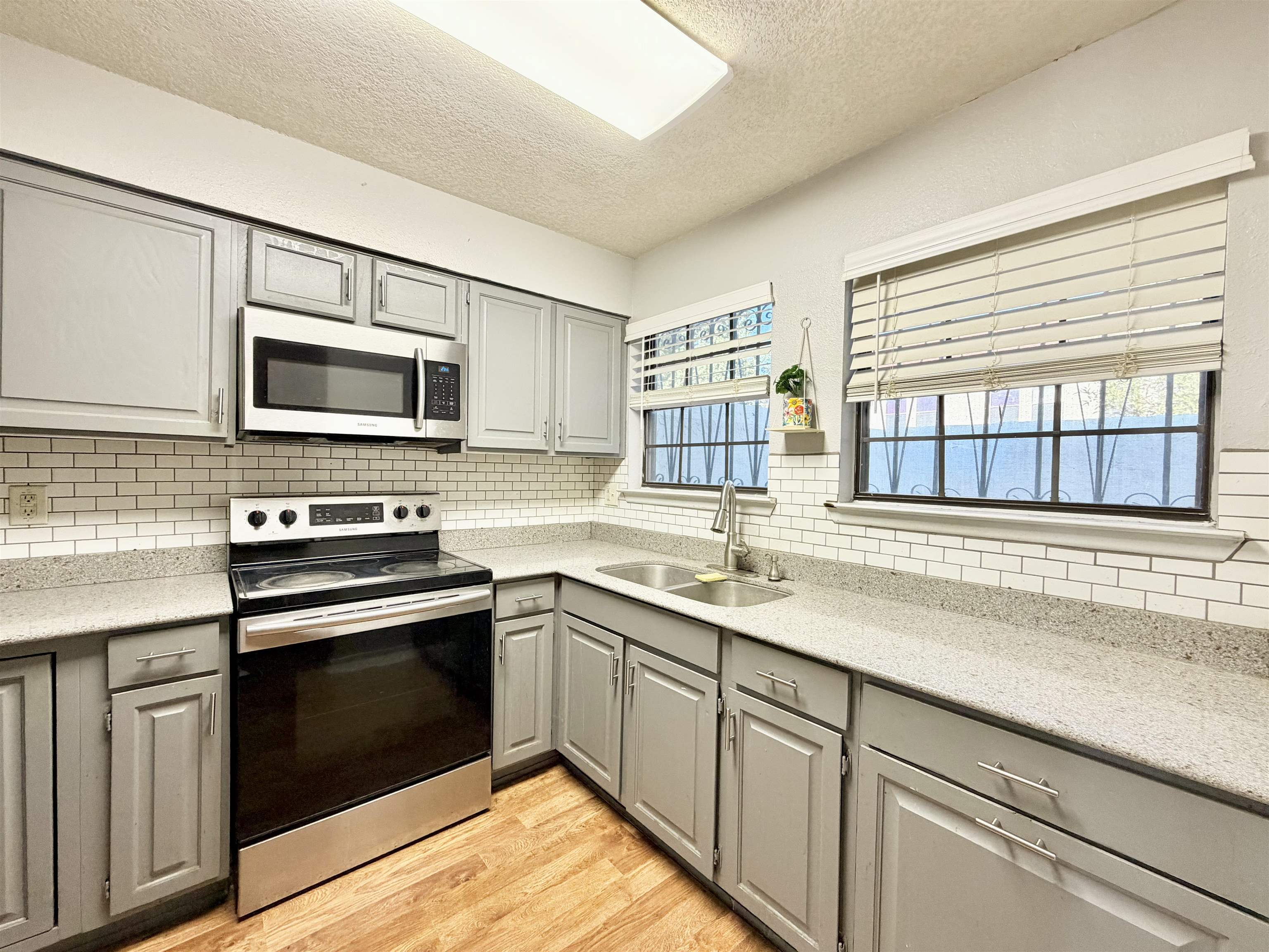 101 W Del Mar Blvd 7e Property Photo 10