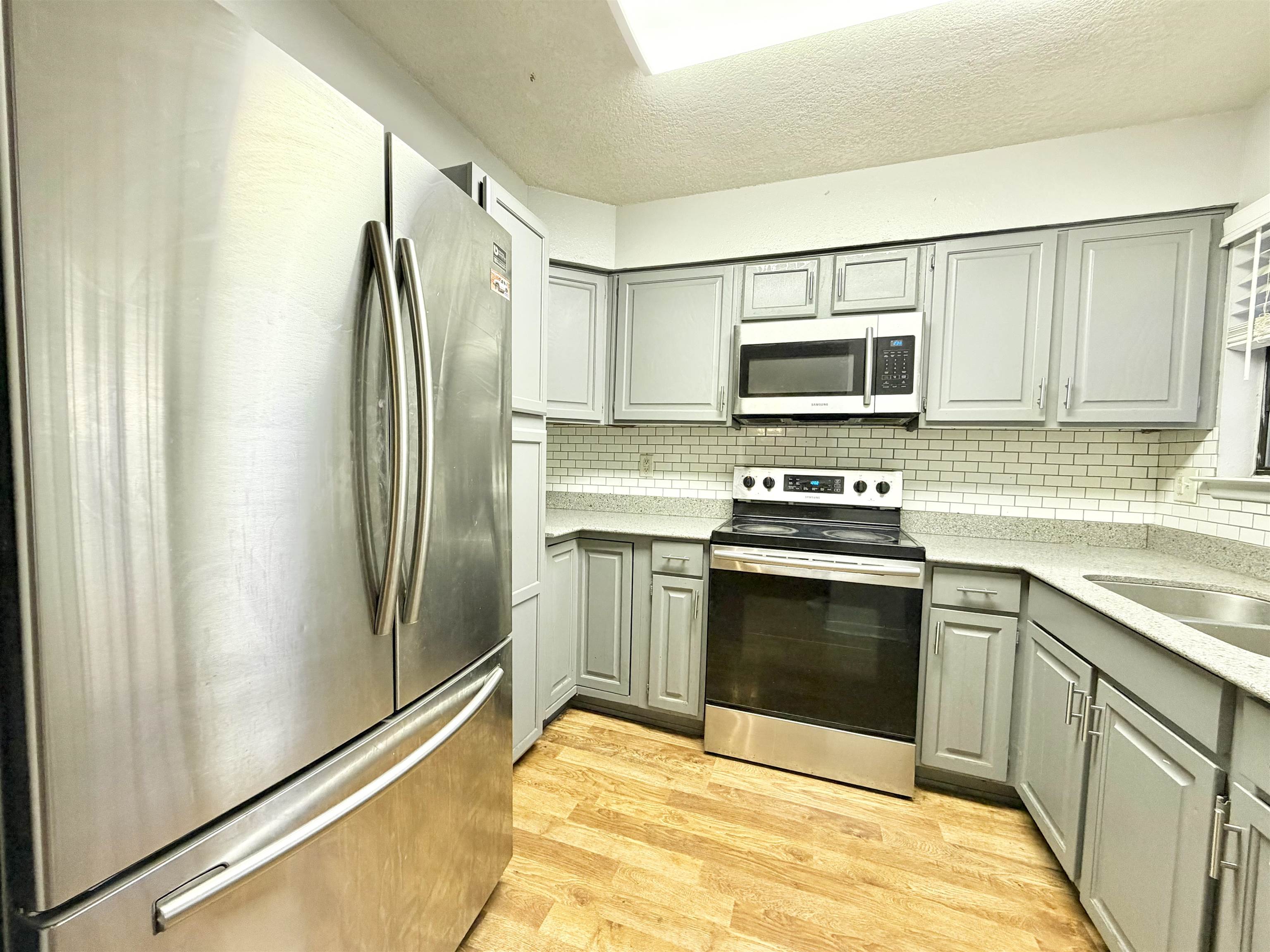 101 W Del Mar Blvd 7e Property Photo 11