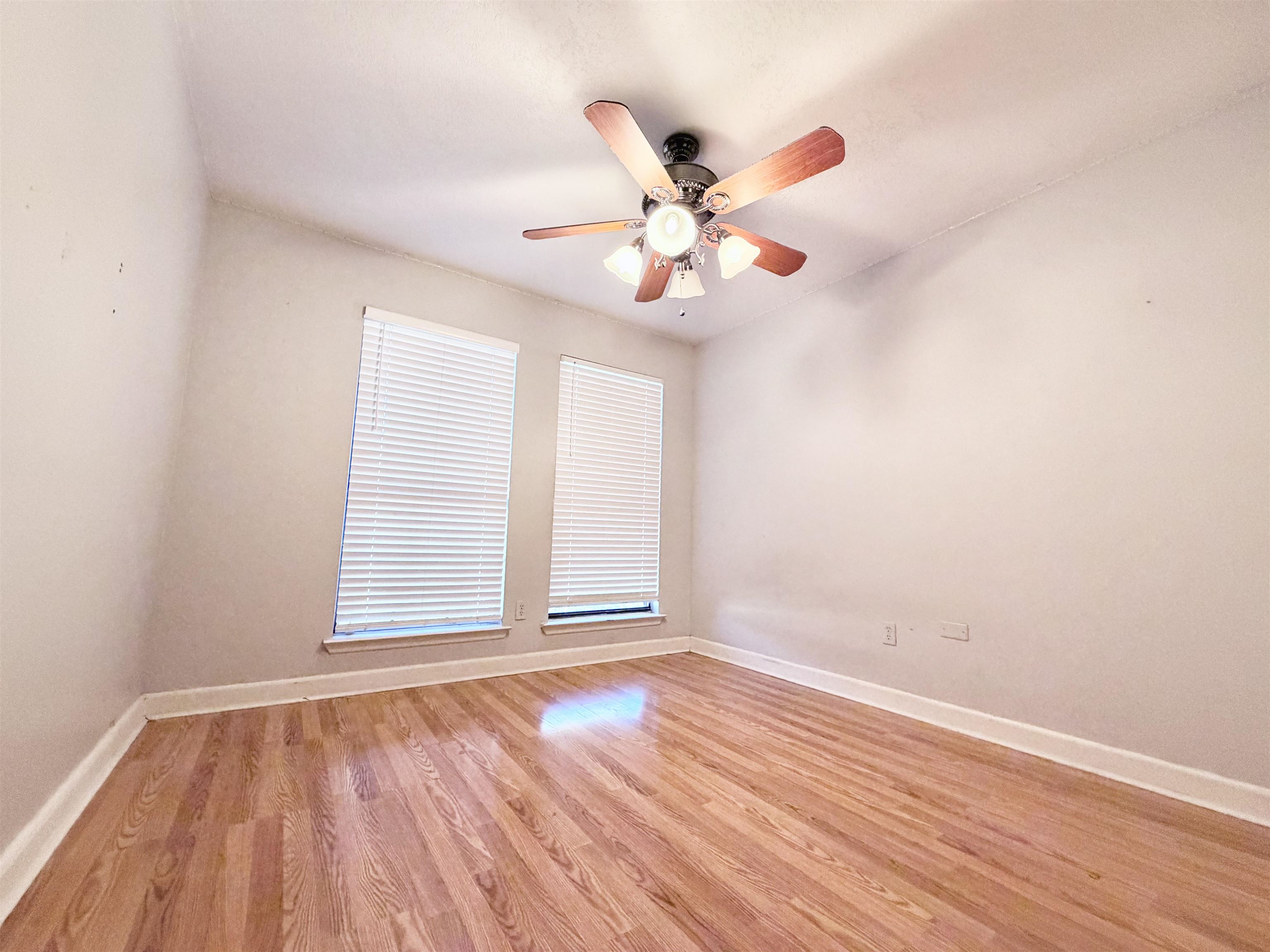 101 W Del Mar Blvd 7e Property Photo 14