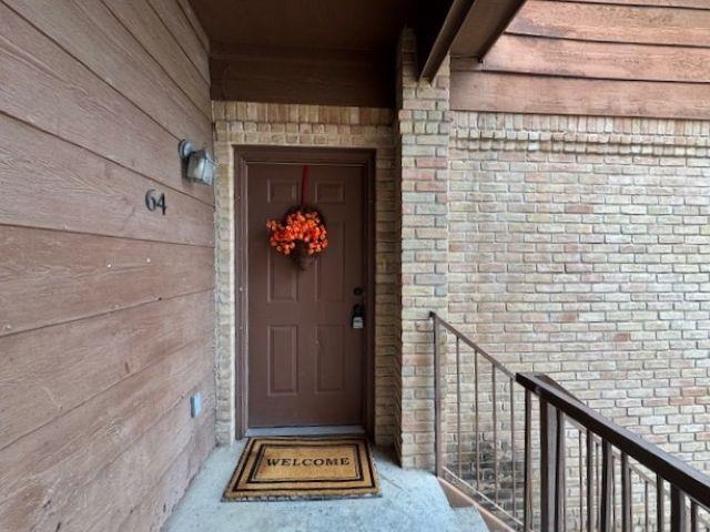 205 Martingale Ln 64 Property Photo 1
