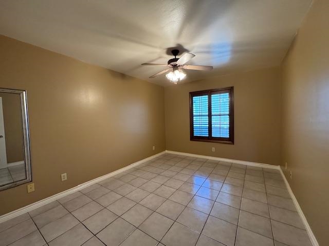 205 Martingale Ln 64 Property Photo 16