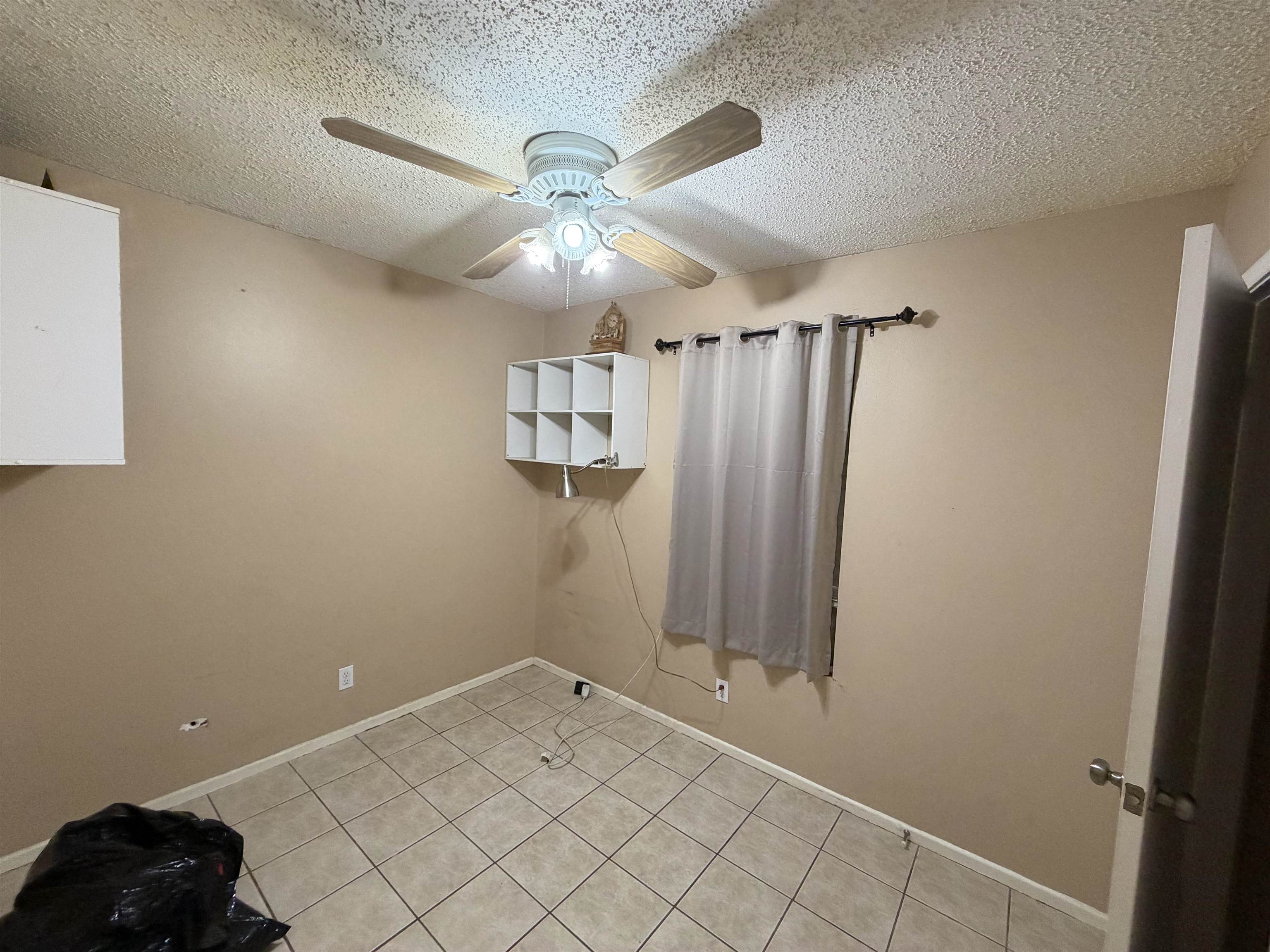 312 Larga Vista Dr Property Photo 4