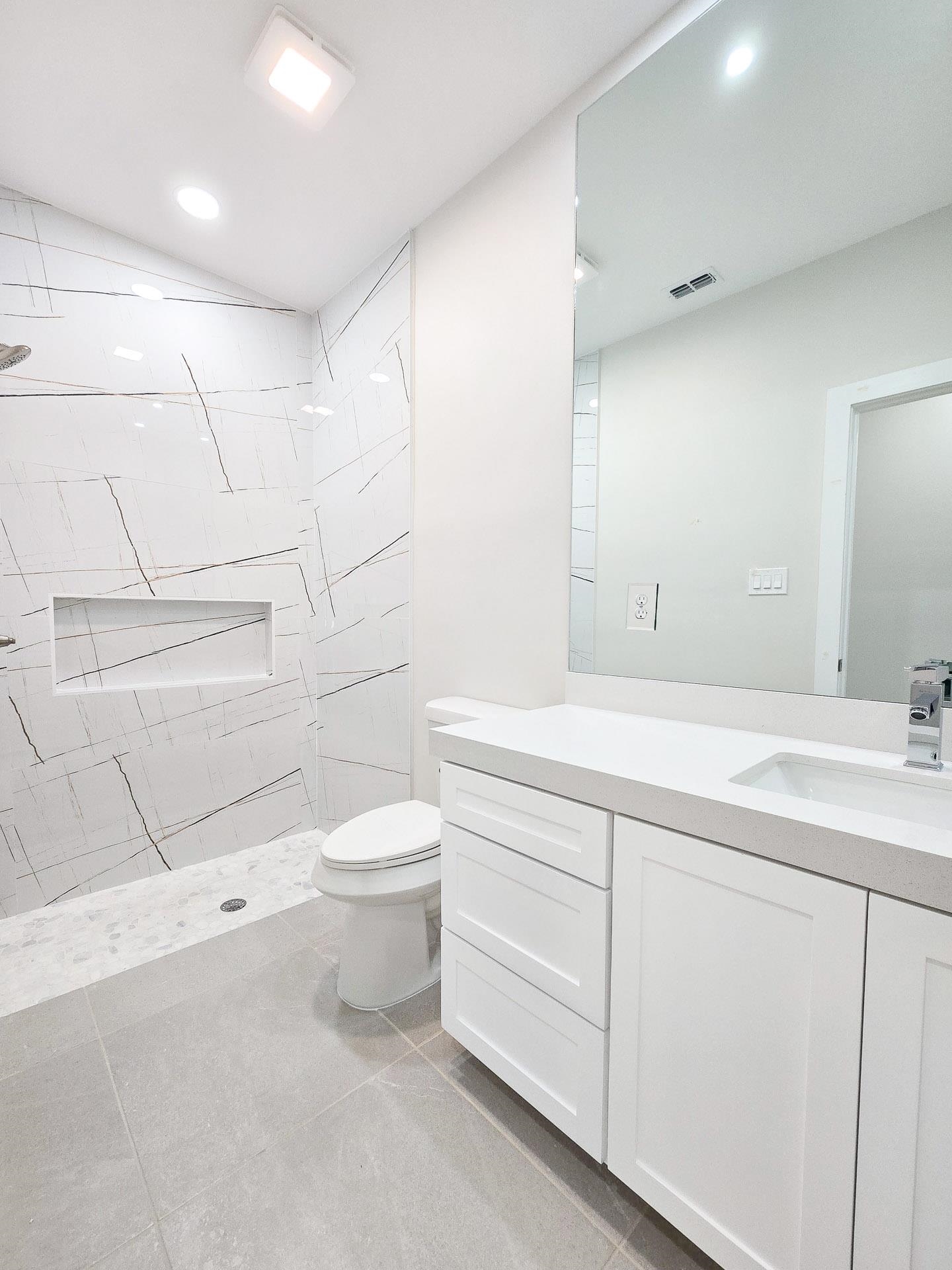 1018 Noyola Loop Property Photo 21