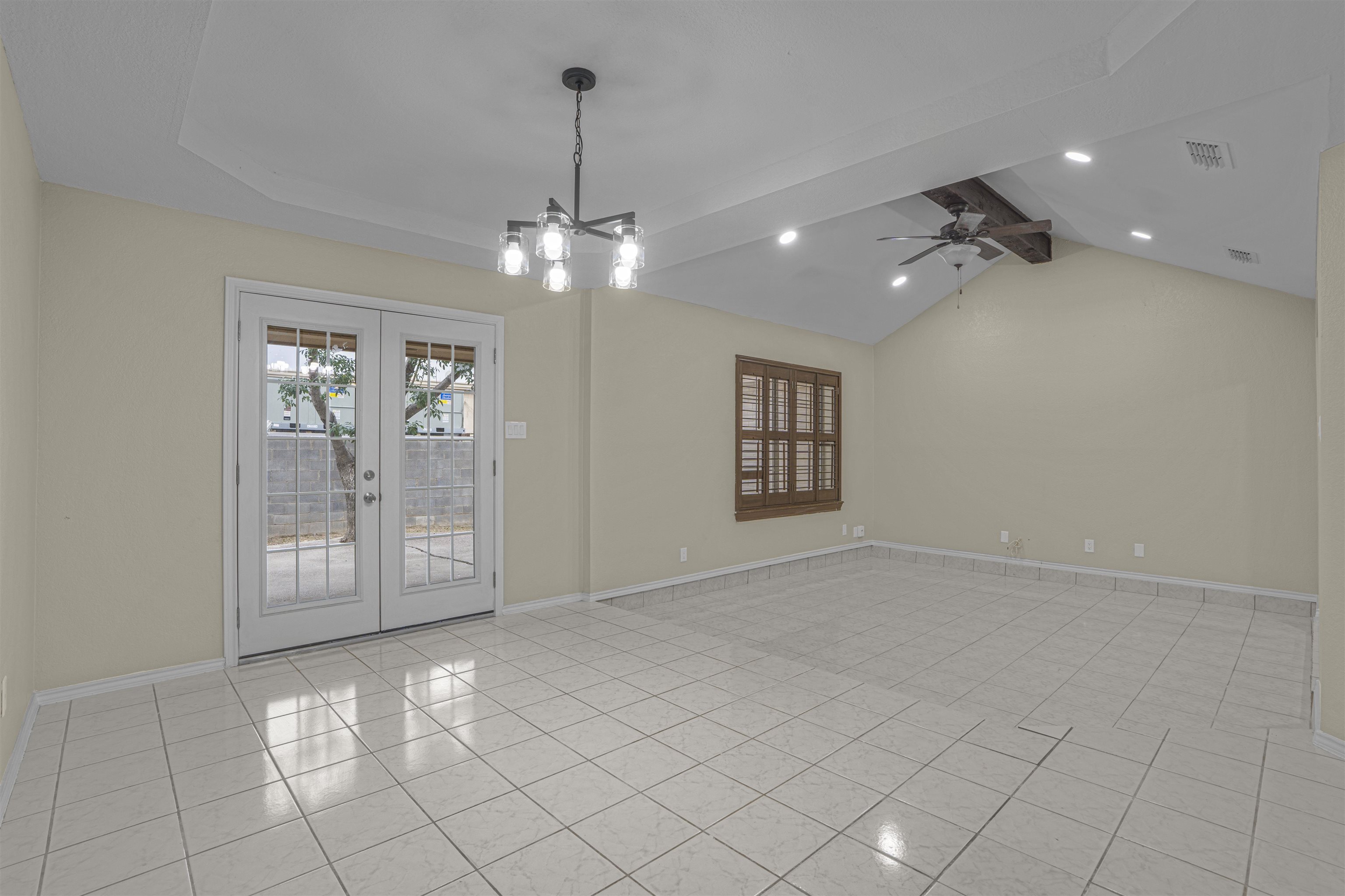 8912 Liberty Lp Property Photo 12