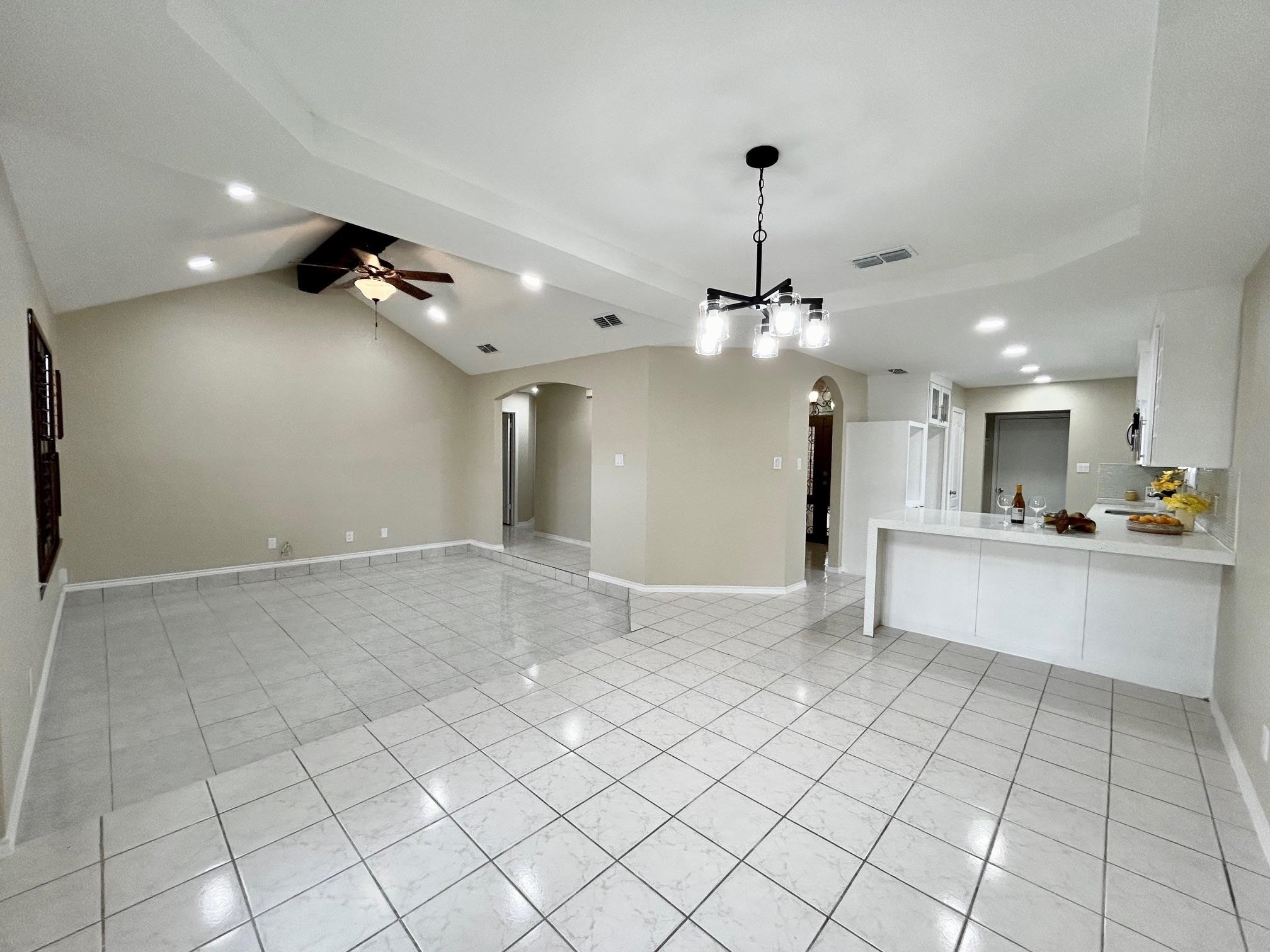 8912 Liberty Lp Property Photo 14