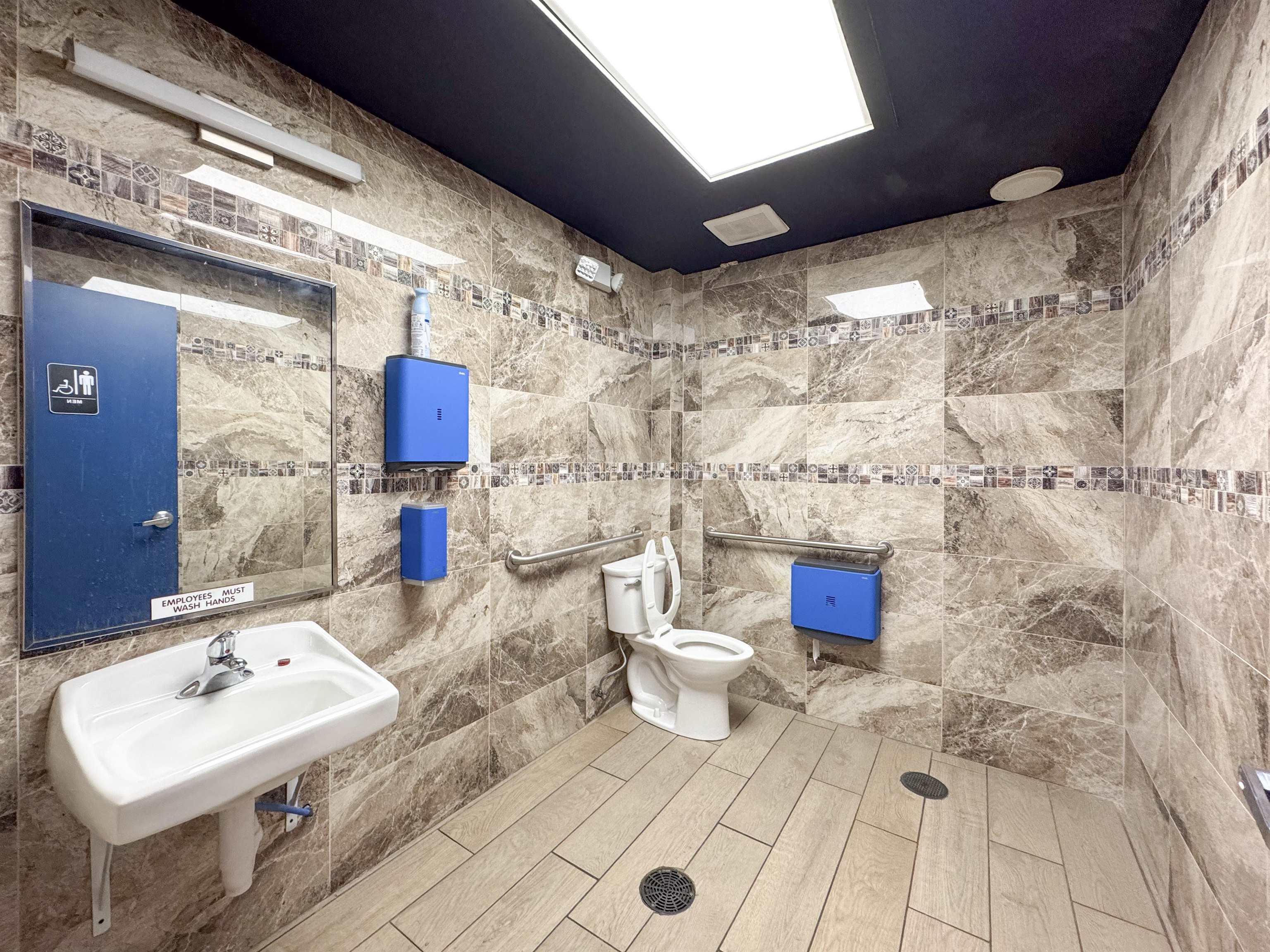 2510 Jacaman Rd Property Photo 9
