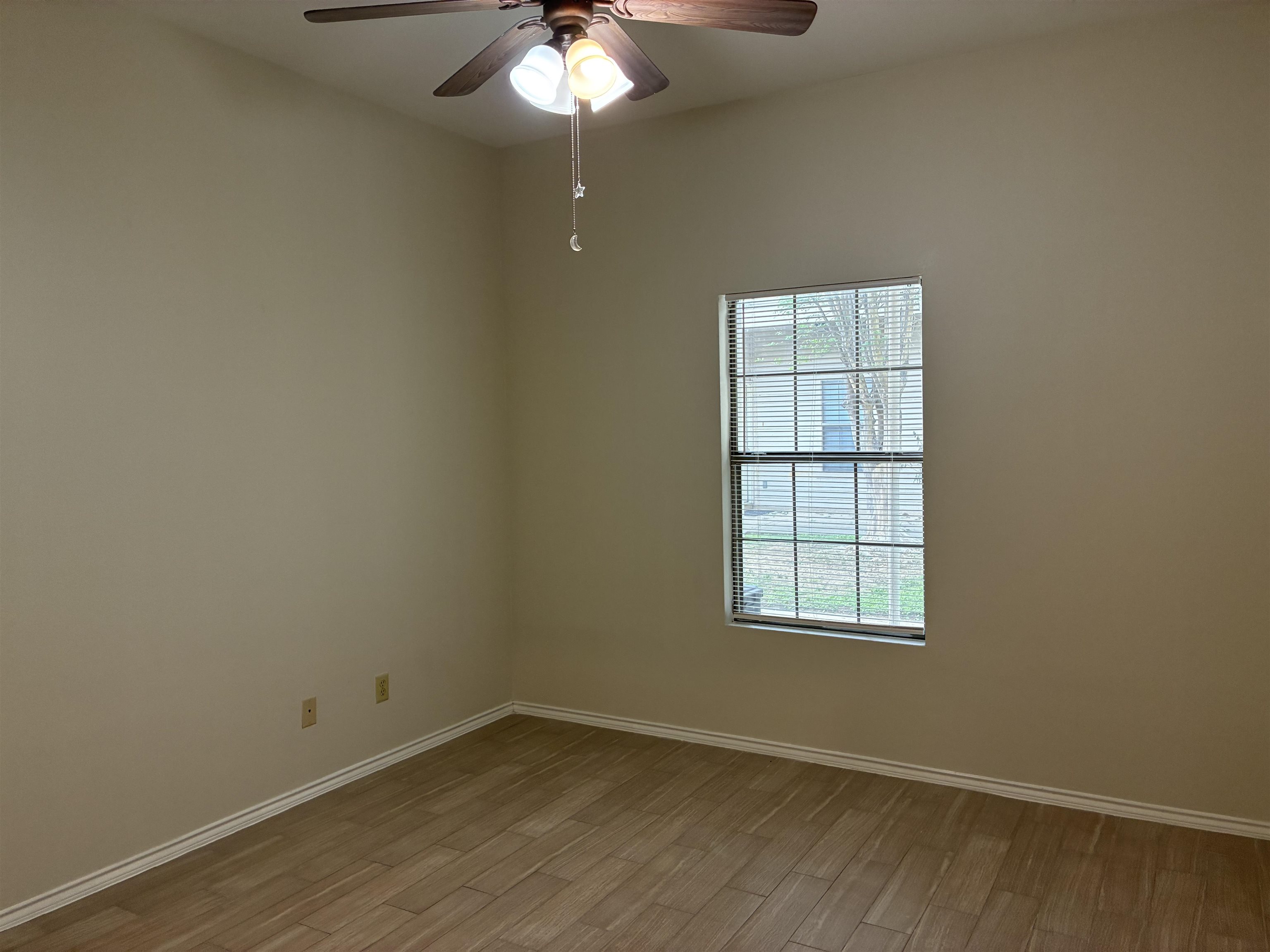 511 Shiloh Dr 14 Property Photo 12