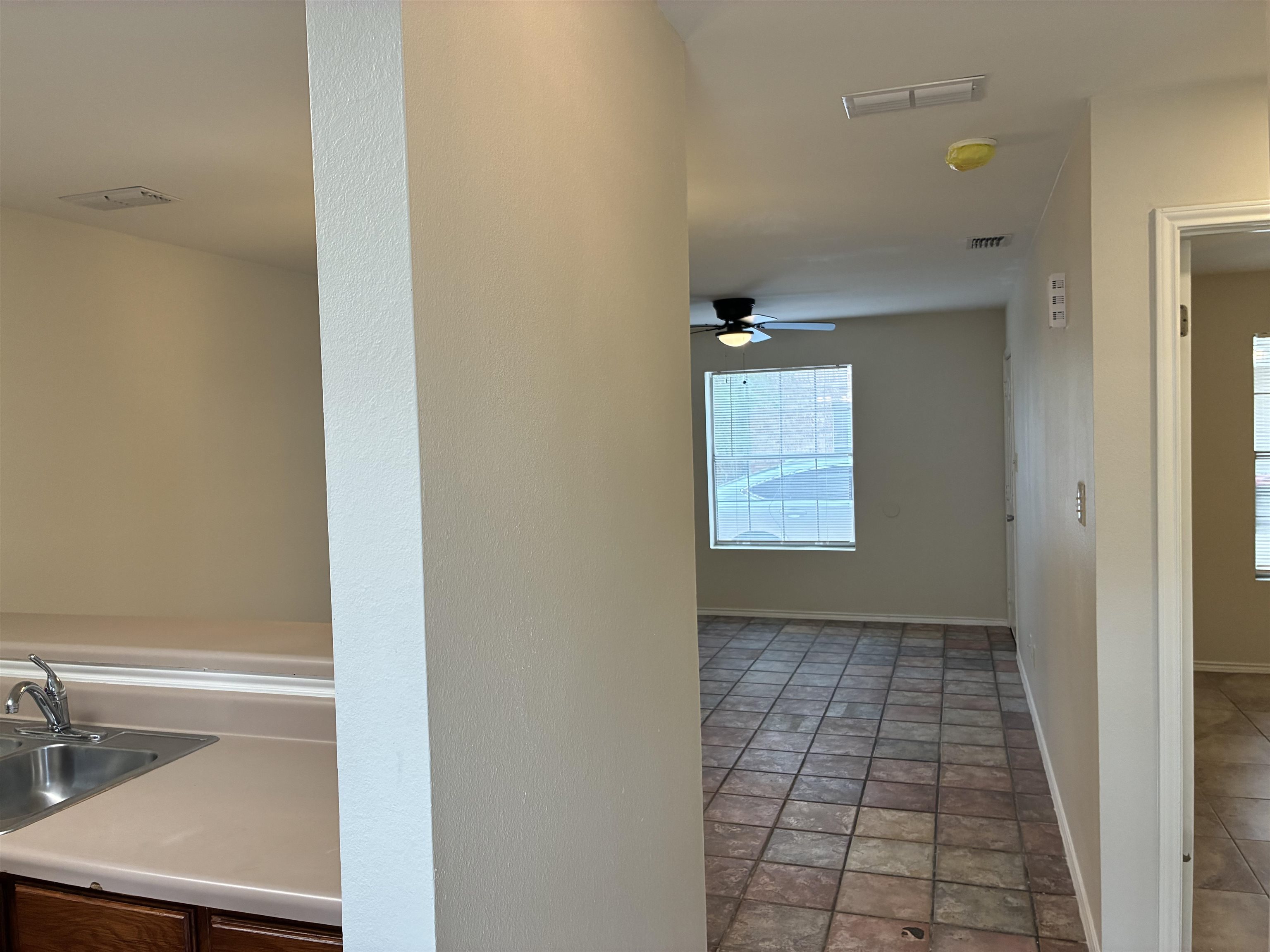 511 Shiloh Dr 6 Property Photo 2