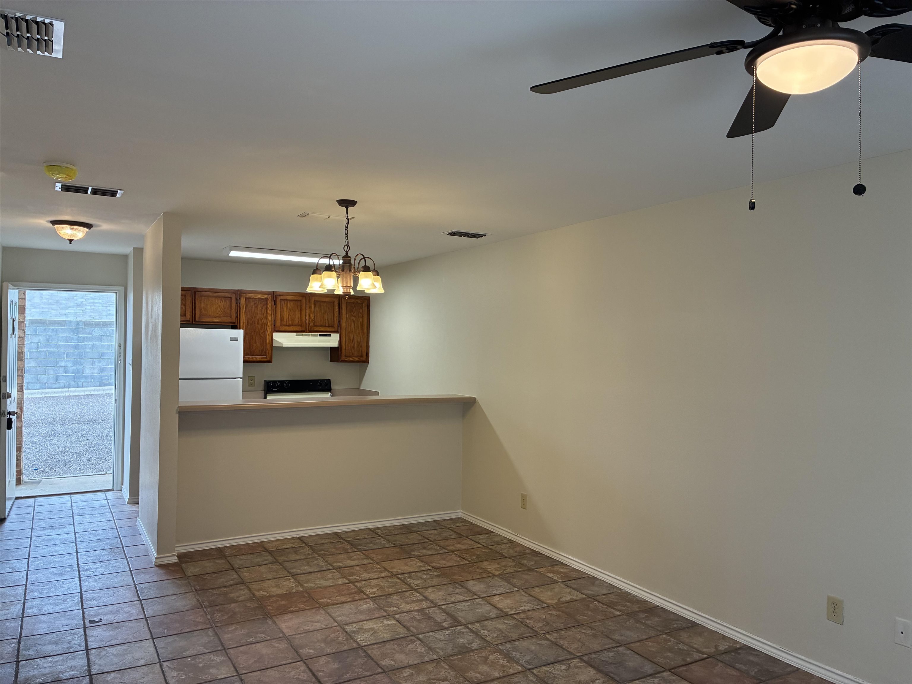 511 Shiloh Dr 6 Property Photo 11