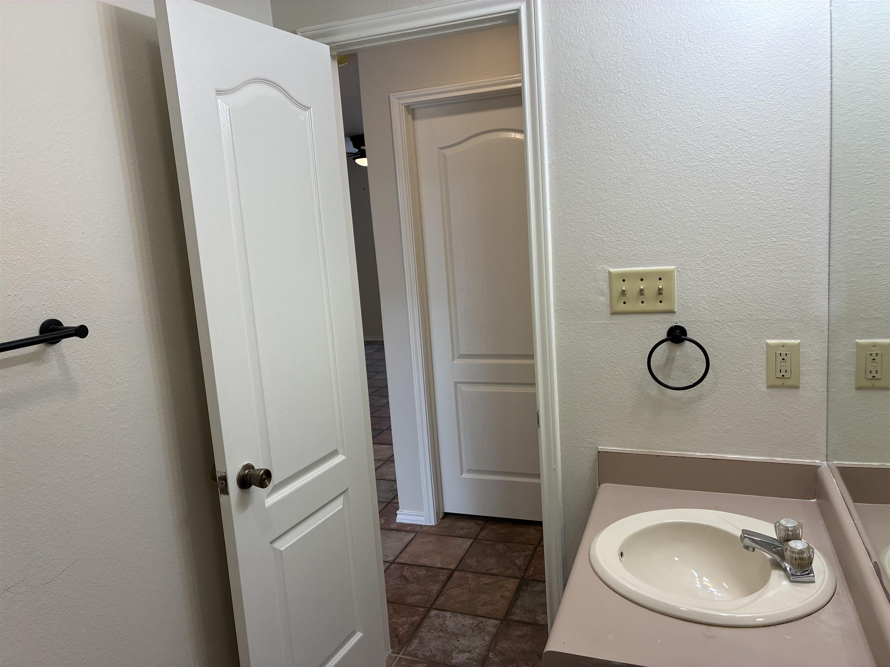 511 Shiloh Dr 6 Property Photo 21