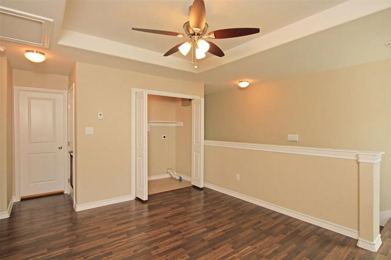 7917 Elka Lp Property Photo 13