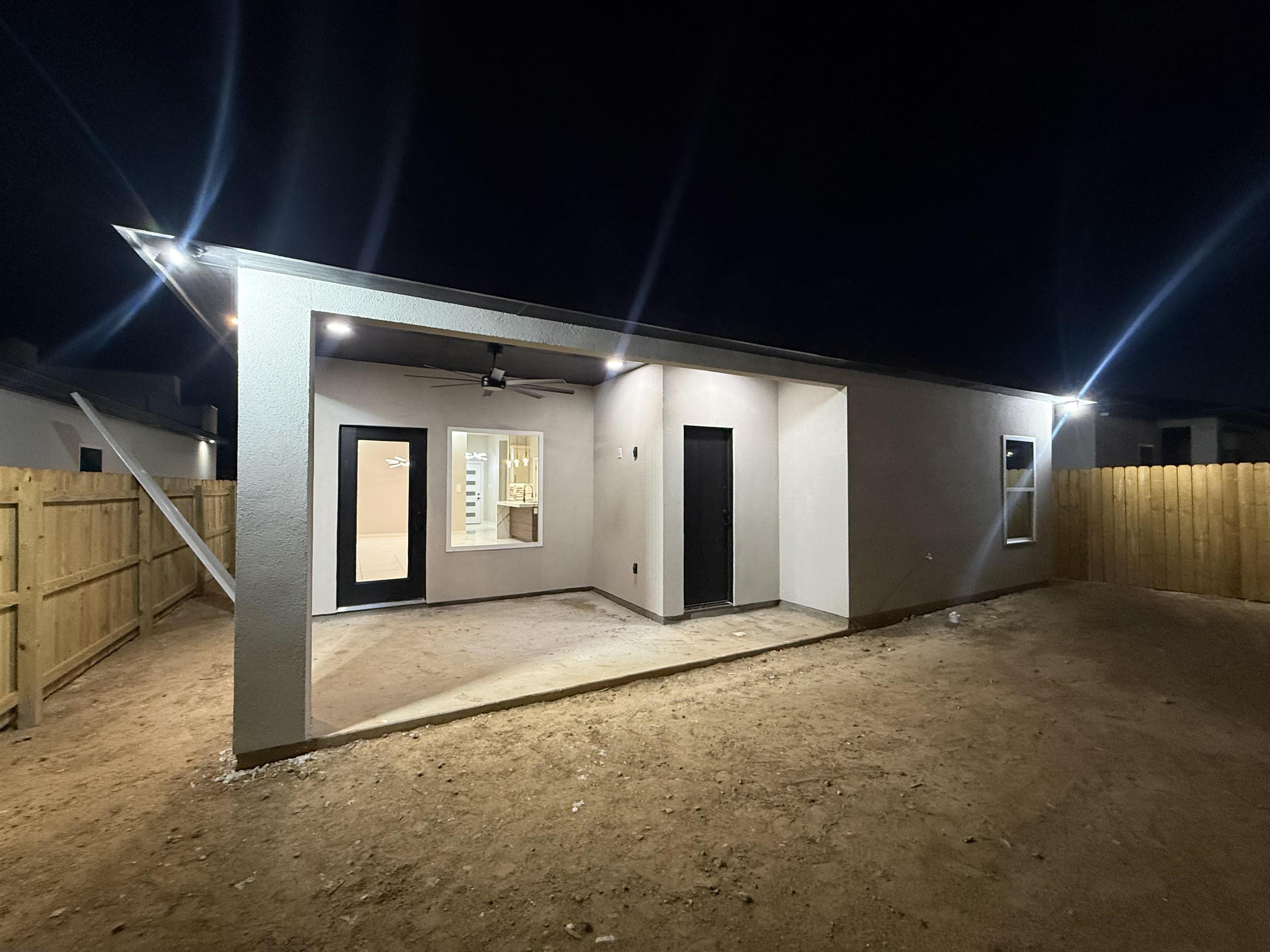 220 Lusitano Dr. Property Photo 8