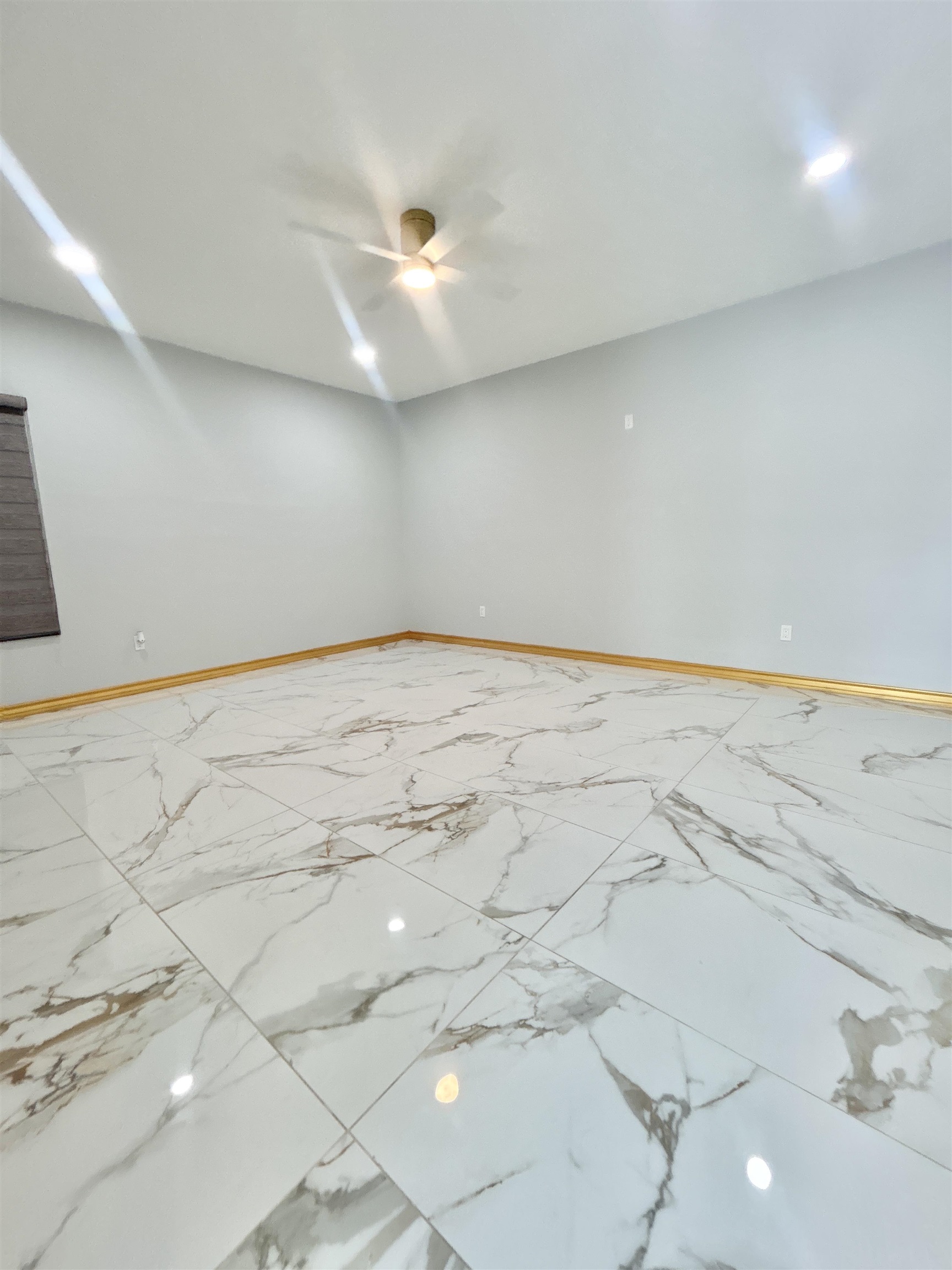 412 Soubirous Rd Property Photo 23