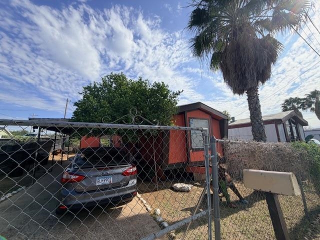 2820 Maryland Ave Property Photo 8