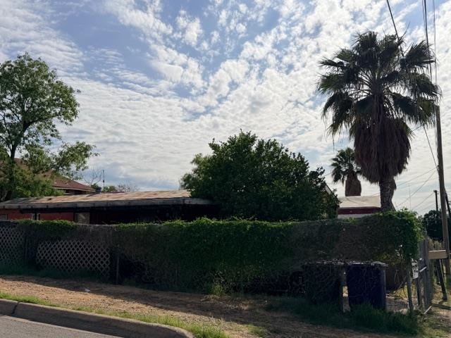 2820 Maryland Ave Property Photo 10