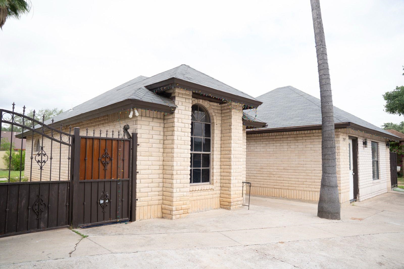 153 Biscayne Lp Property Photo 3