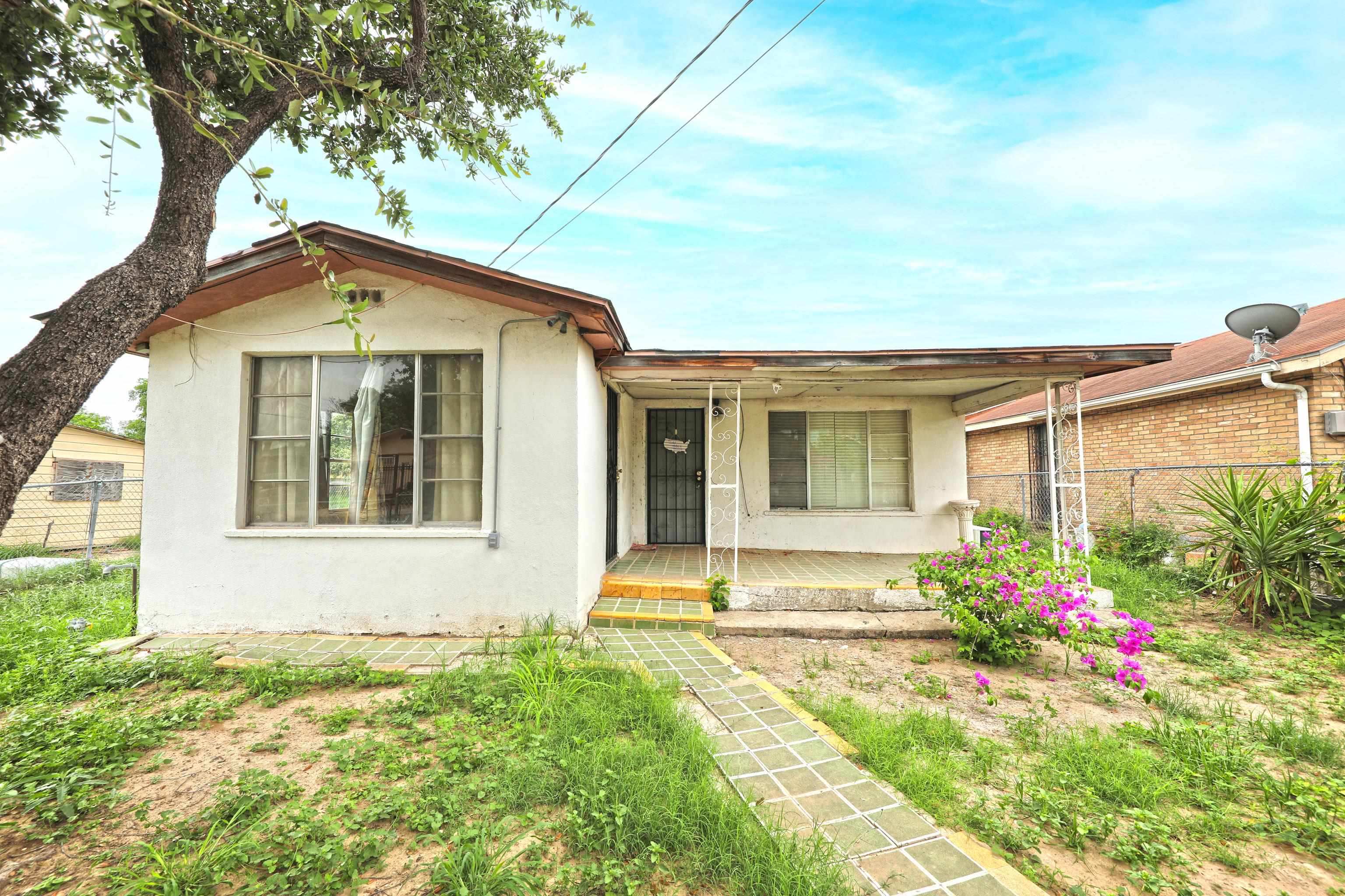 2305 San Jorge Ave Property Photo 1