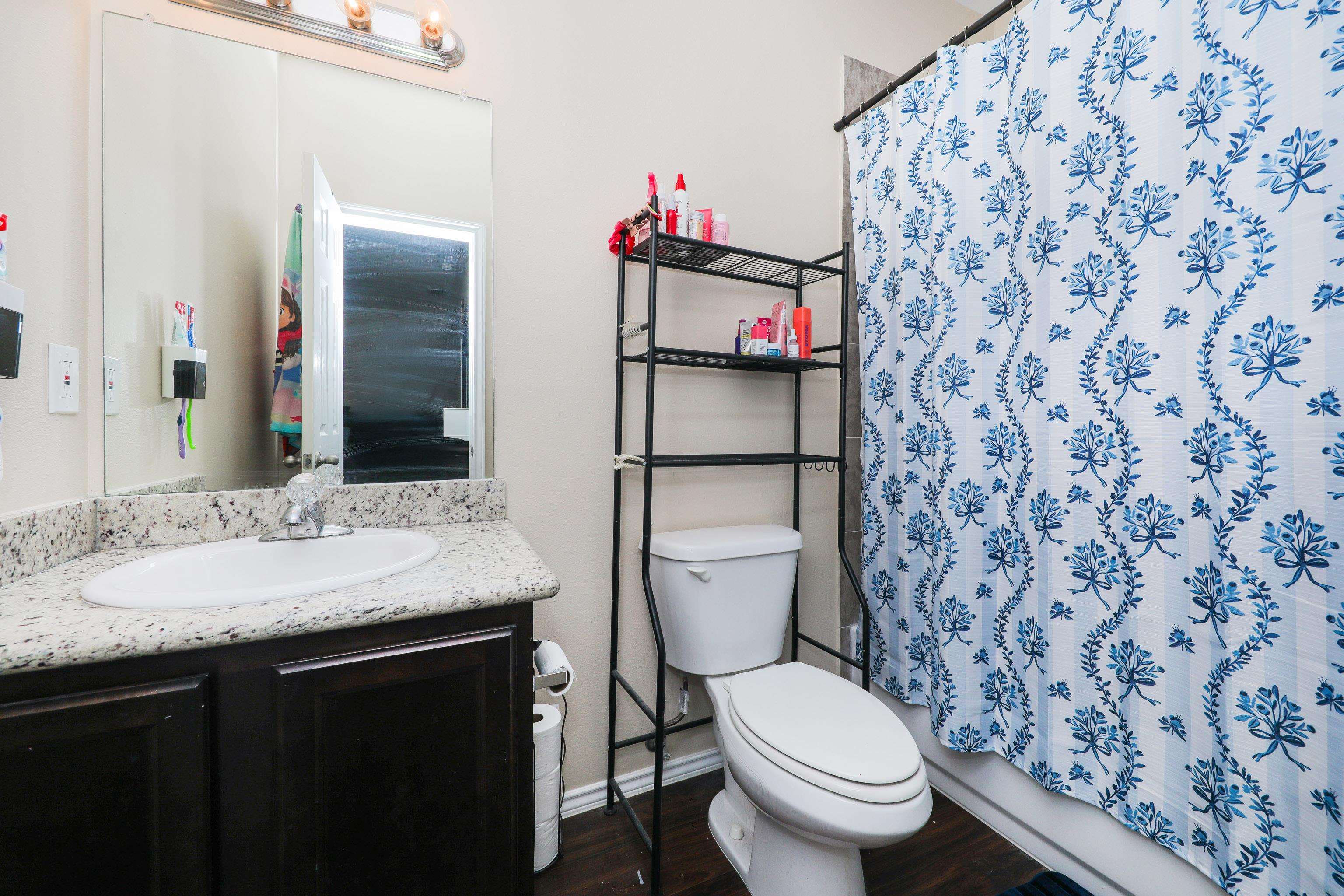 5815 St. Joan Of Arc Lp. Property Photo 21