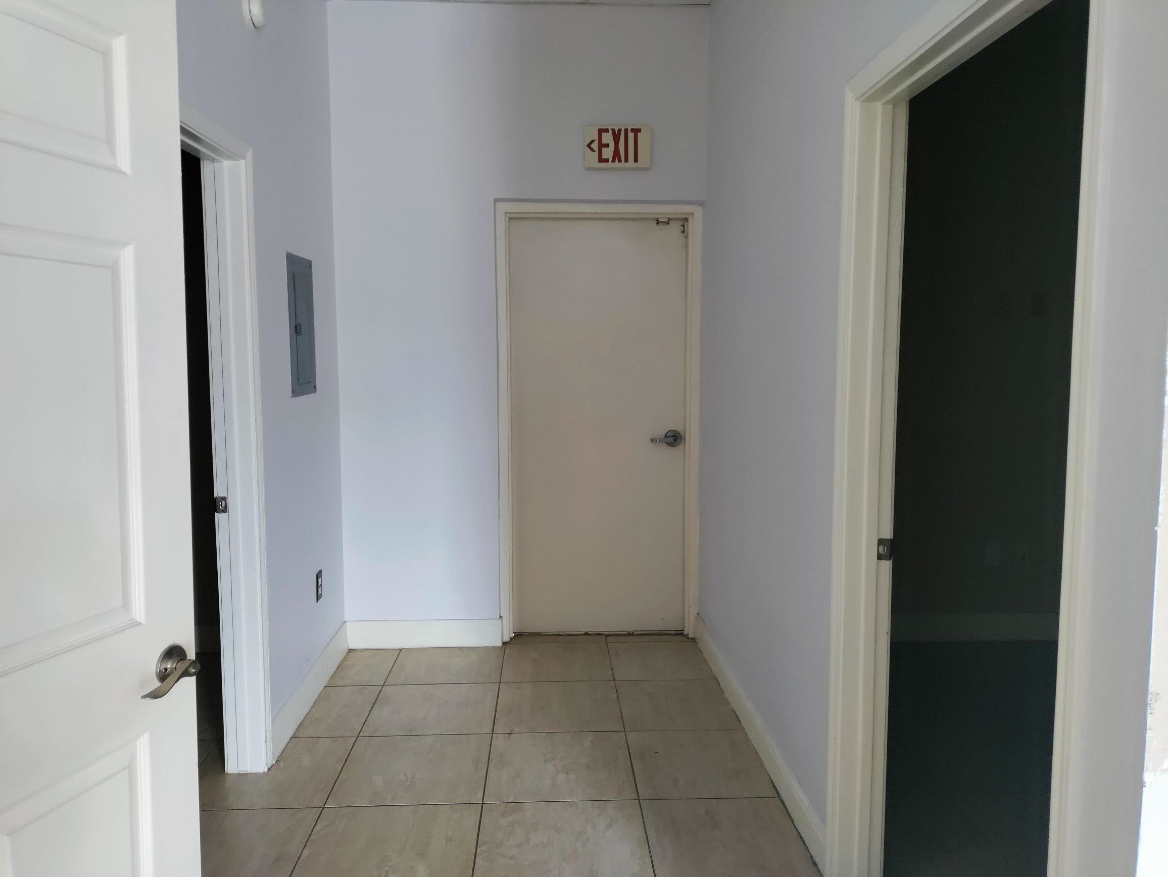 719 Chihuahua St Property Photo 14