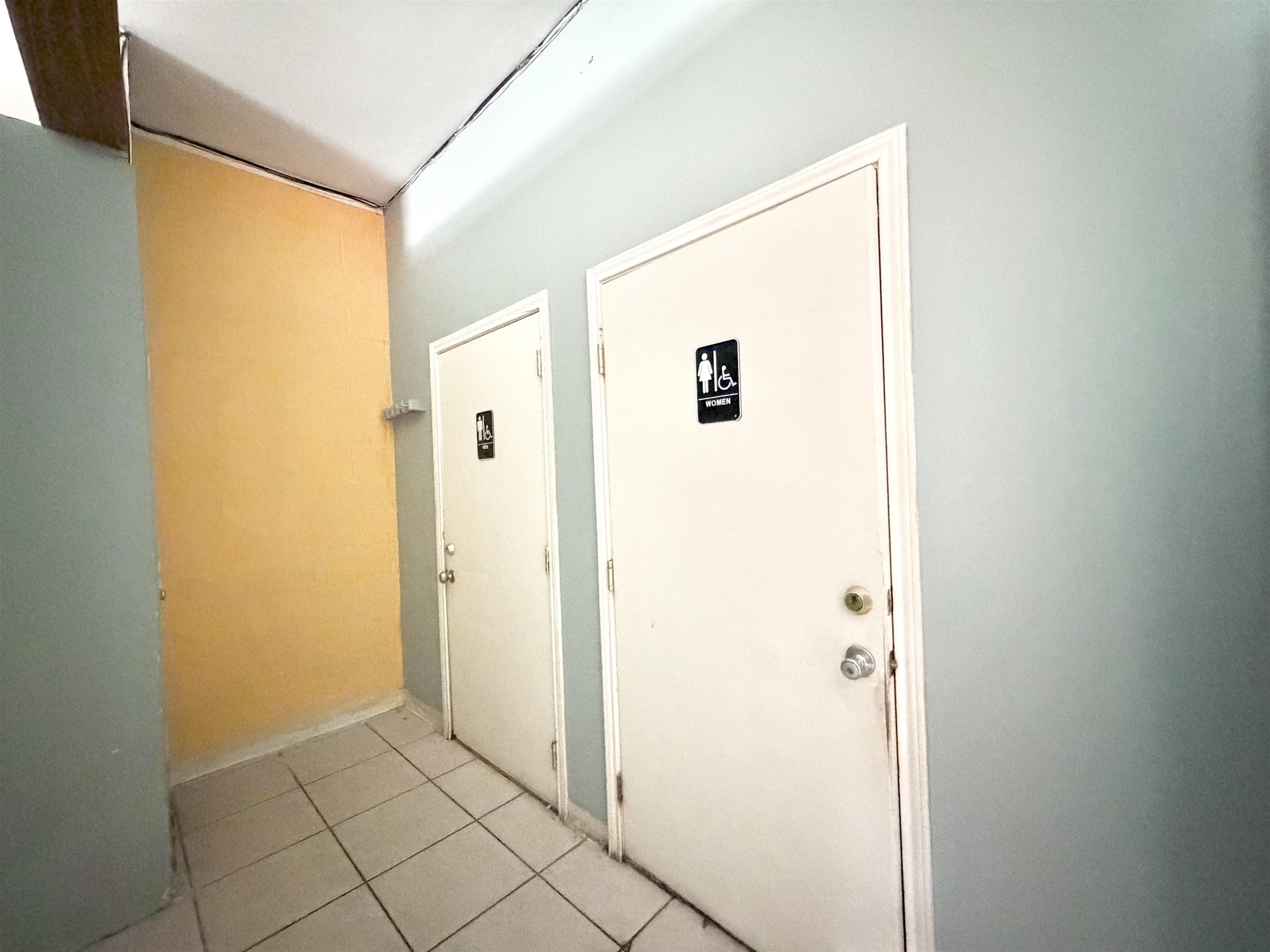 401 Stewart St Property Photo 20