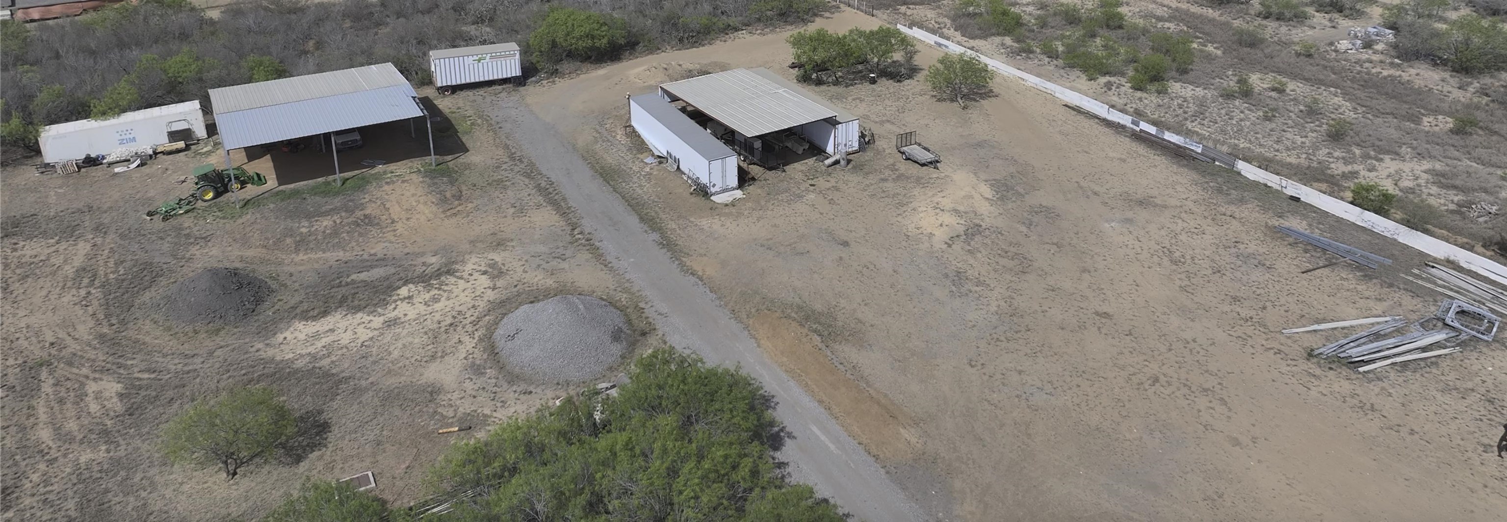 156 Well Ln Property Photo 4