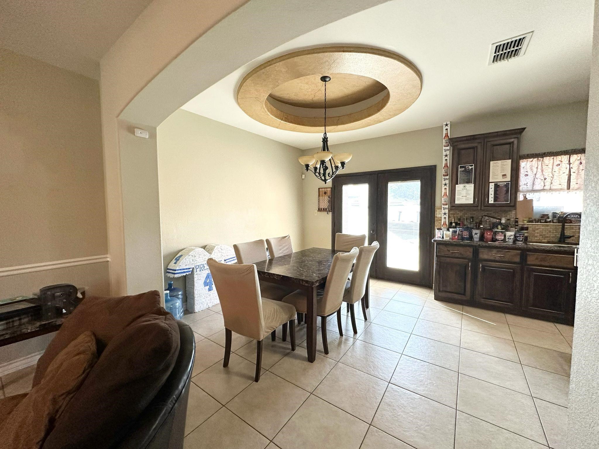 3918 Aidin St Property Photo 9