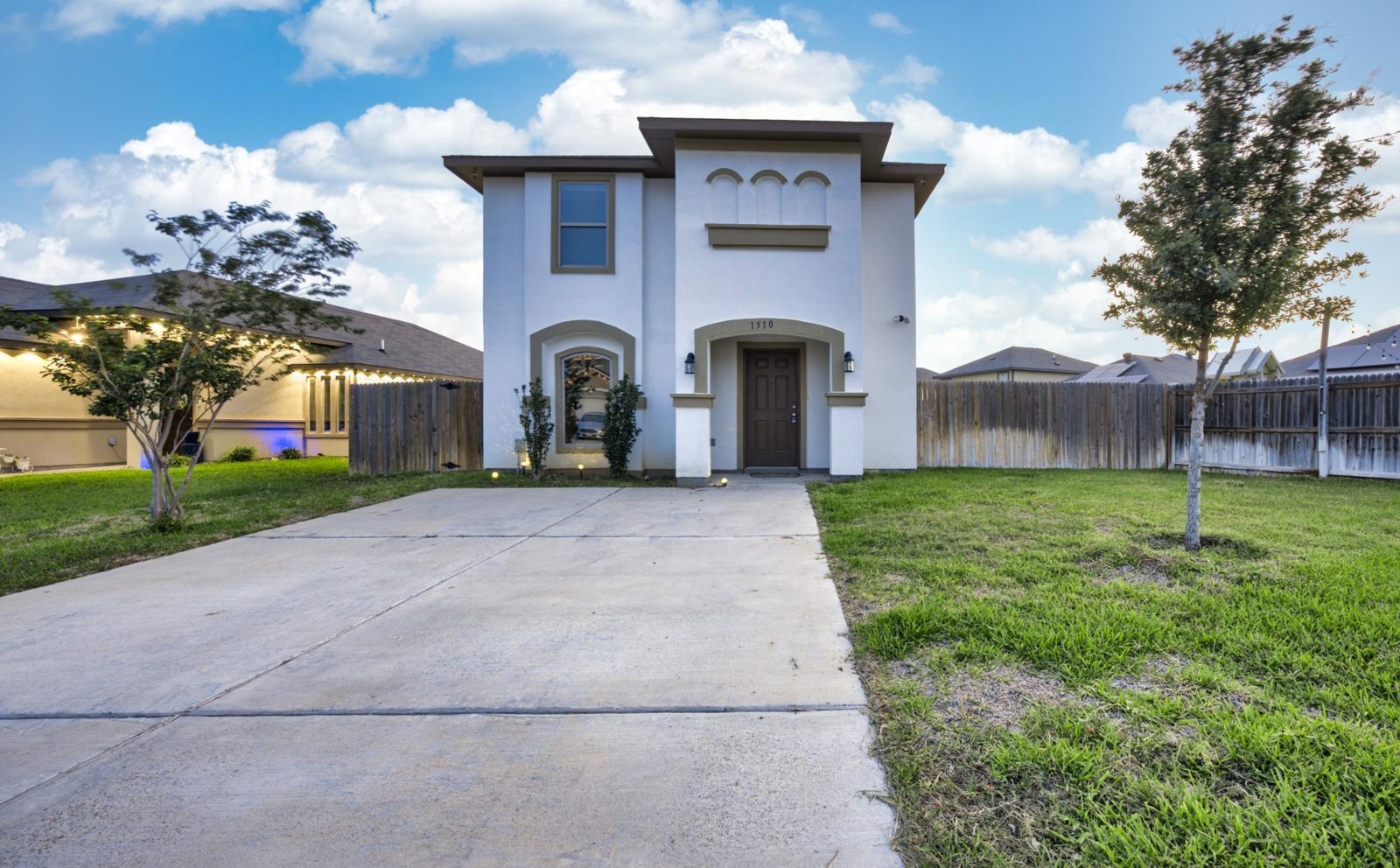 1510 Port Texas Dr. Property Photo 4