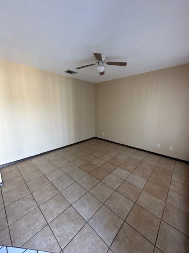 606 Gale St 15 Property Photo 3