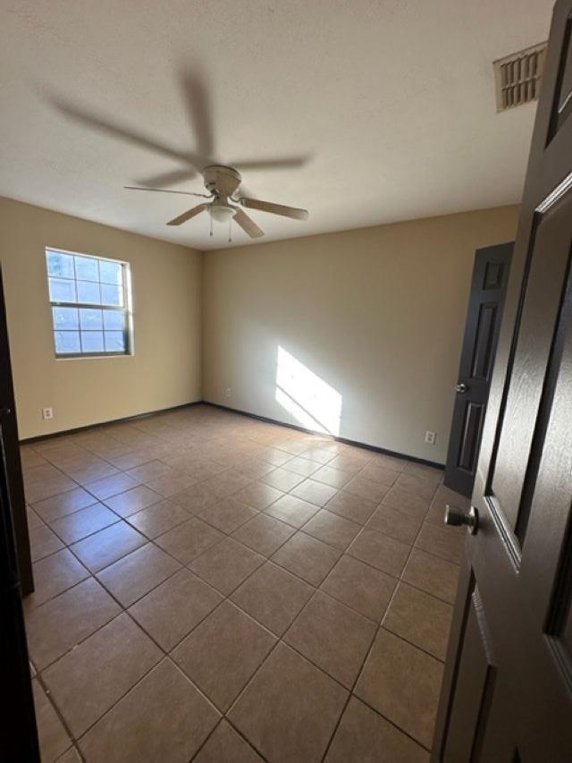 606 Gale St 15 Property Photo 10