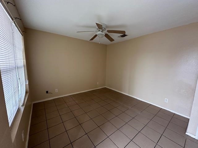 606 Gale St 14 Property Photo 3