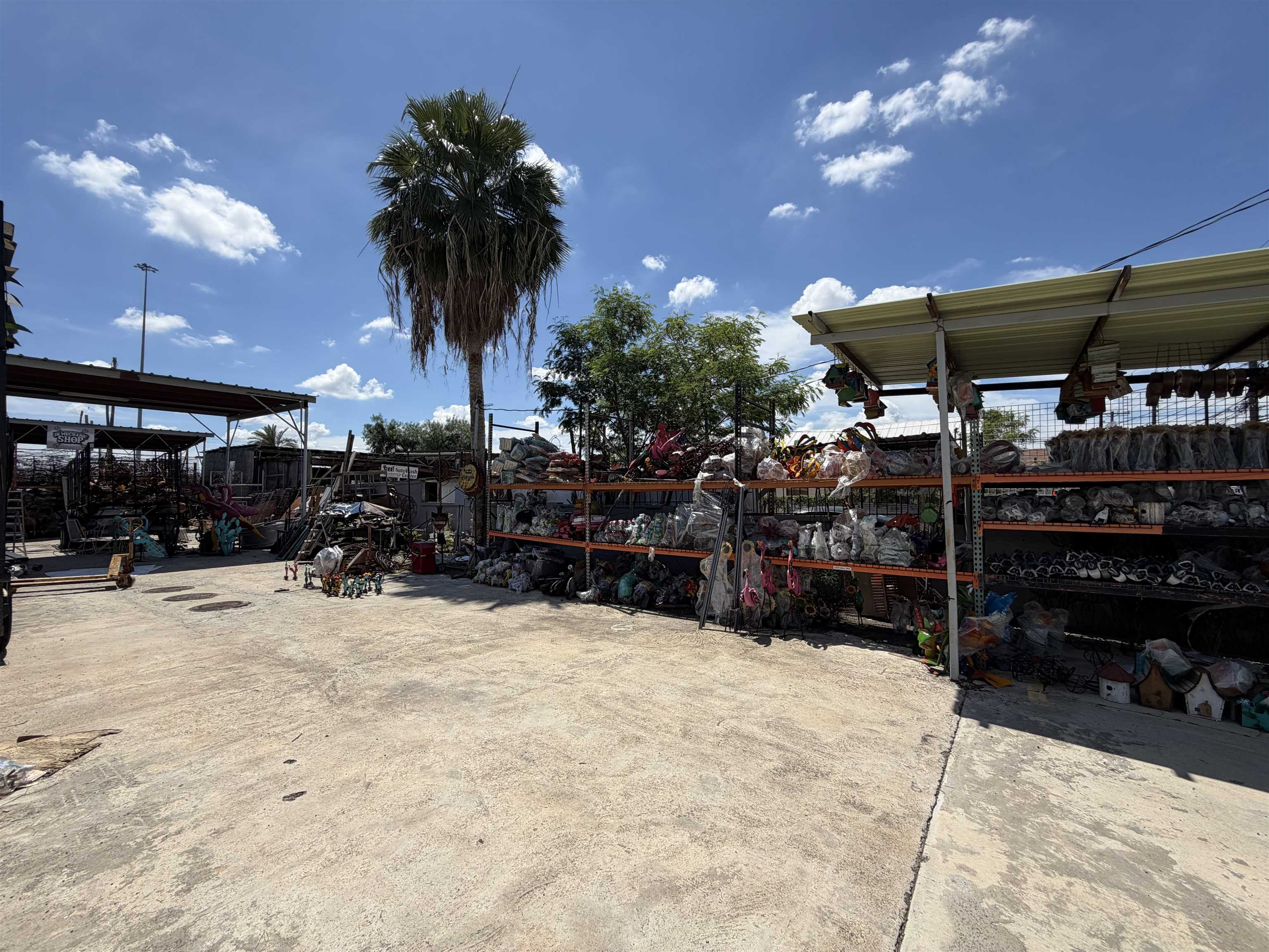 1911 San Bernardo Ave Property Photo 11