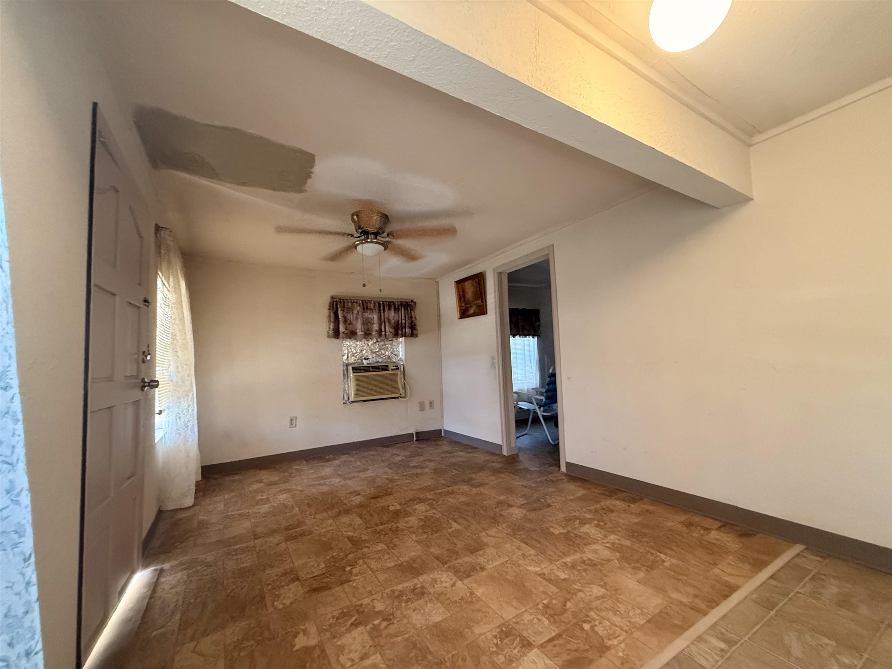 2414 Sanders Ave Property Photo 11
