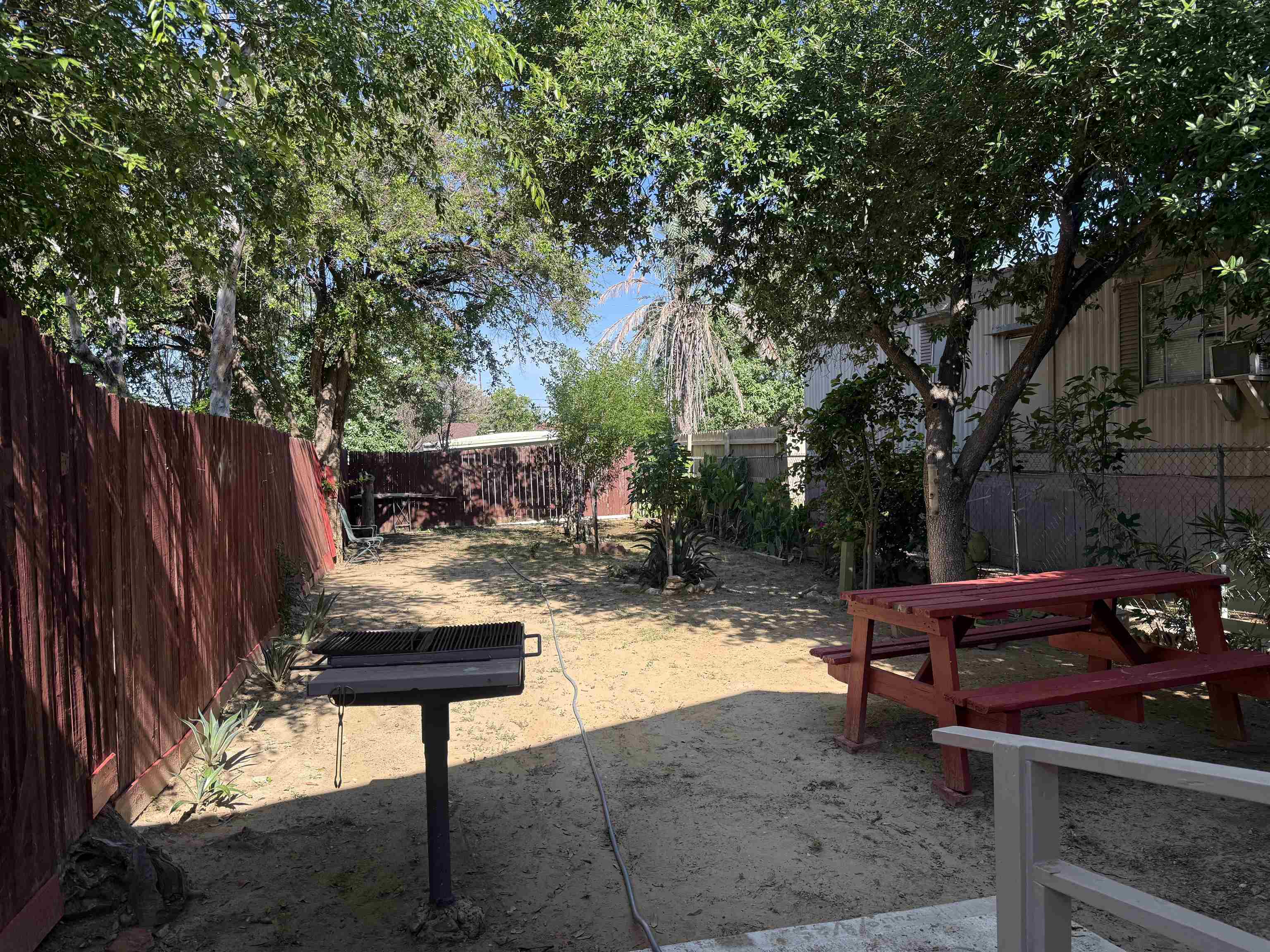 2414 Sanders Ave Property Photo 12