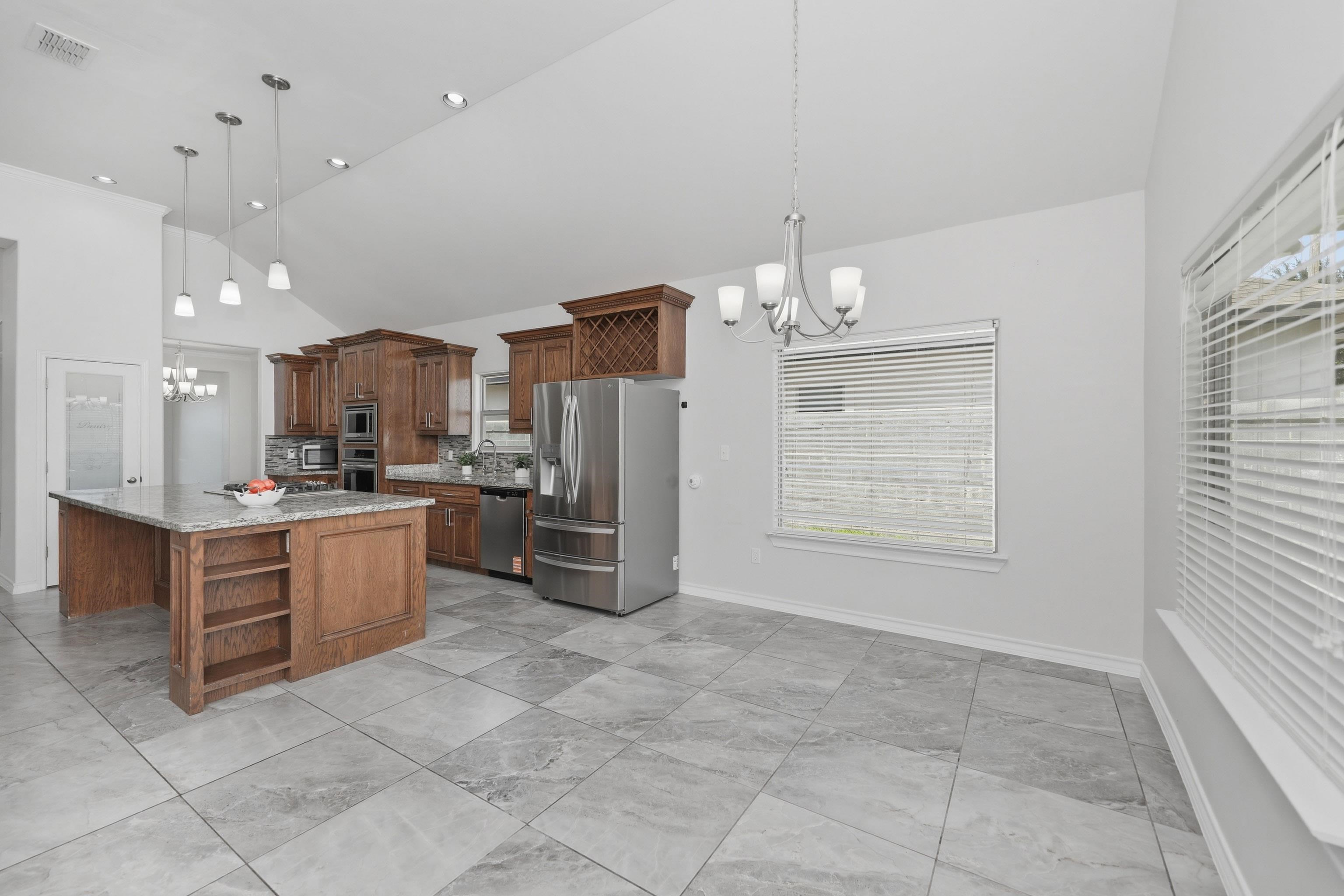 7225 Sylvia Plath Dr Property Photo 18