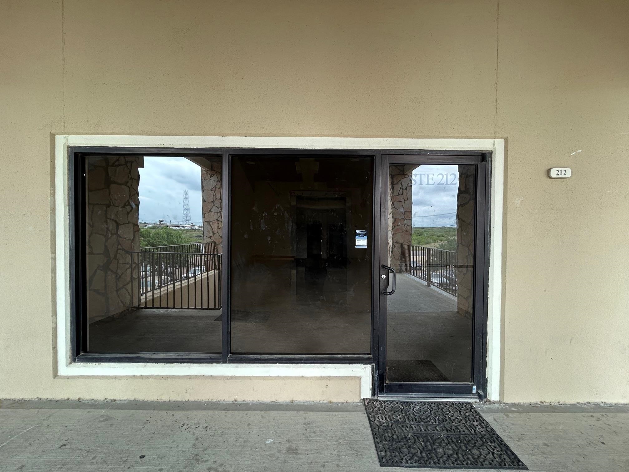 2110 Lomas Del Sur Property Photo 4