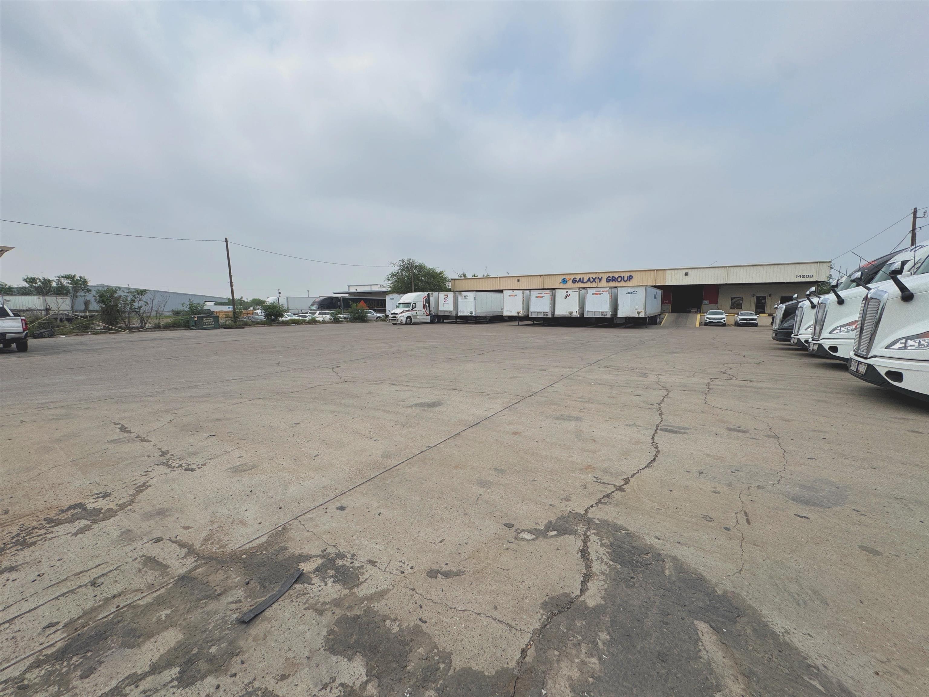 14208 Business Ave Property Photo 2