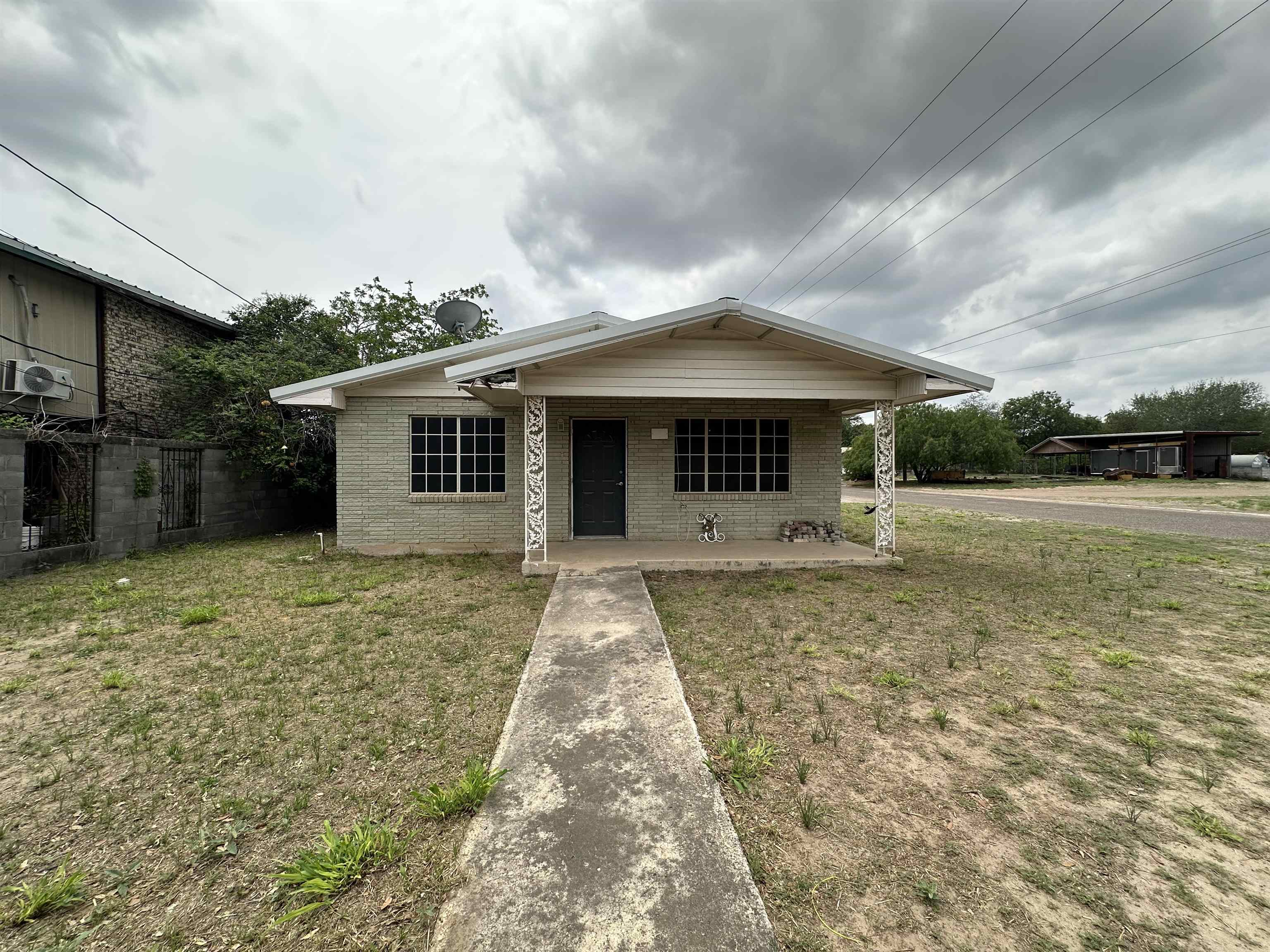 1813 N 1st. St. Property Photo 1
