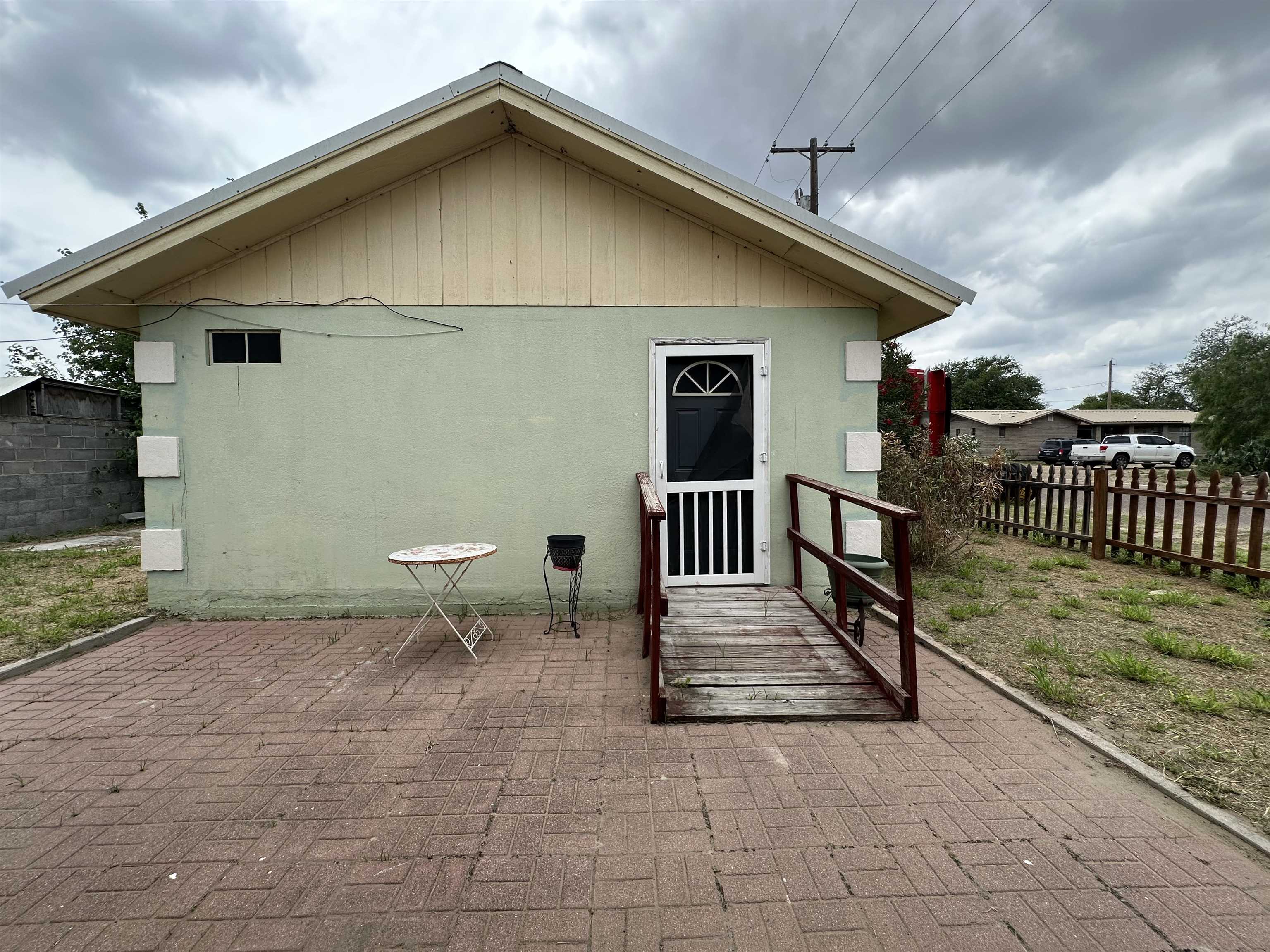 1813 N 1st. St. Property Photo 15