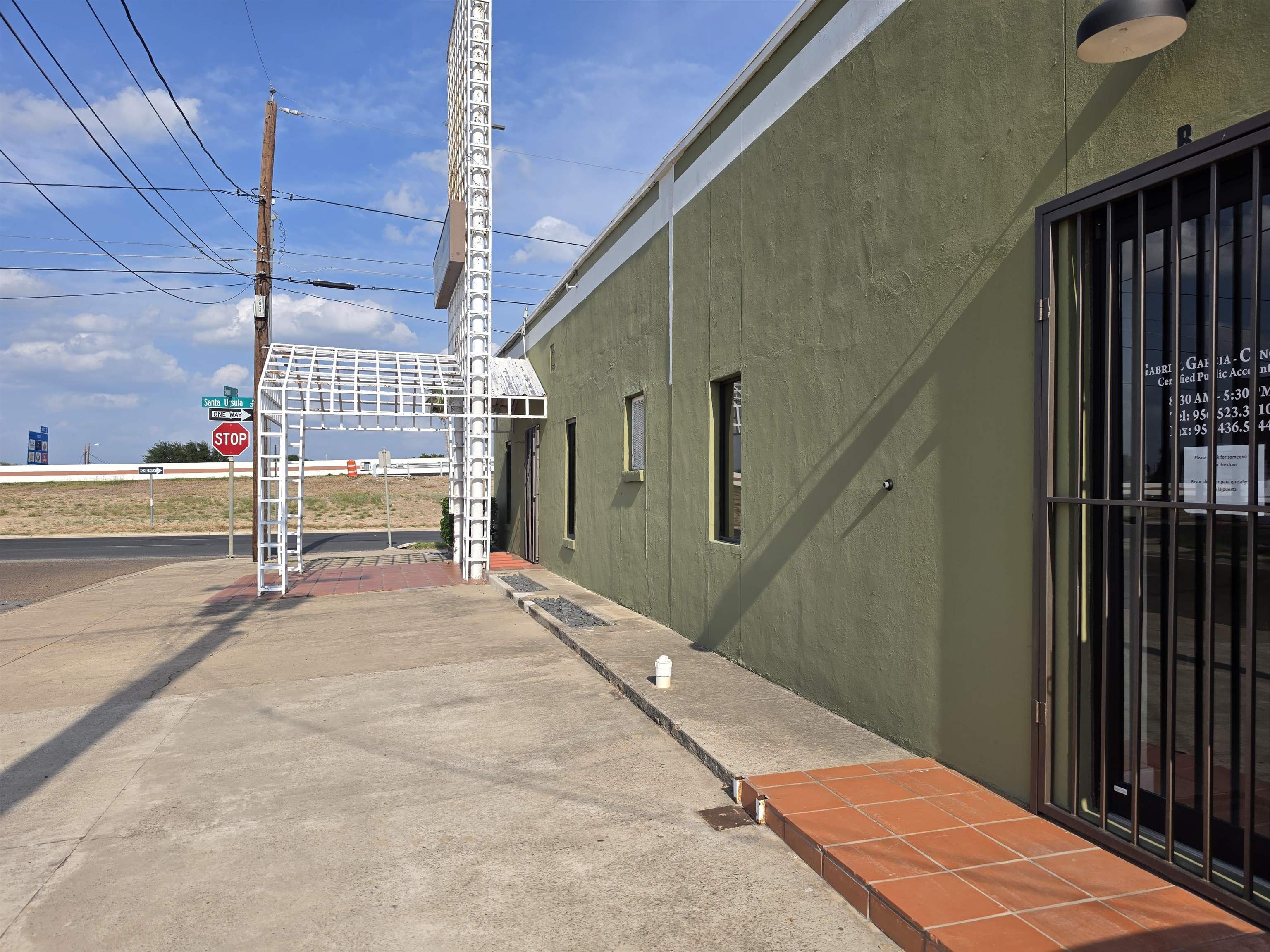 2018 Santa Ursula Ave Property Photo 4