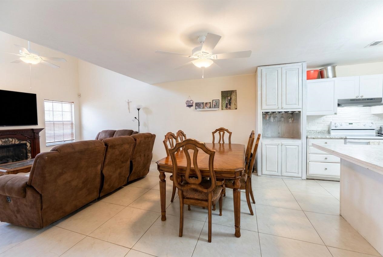 5500 Mcpherson Rd 19 Property Photo 5