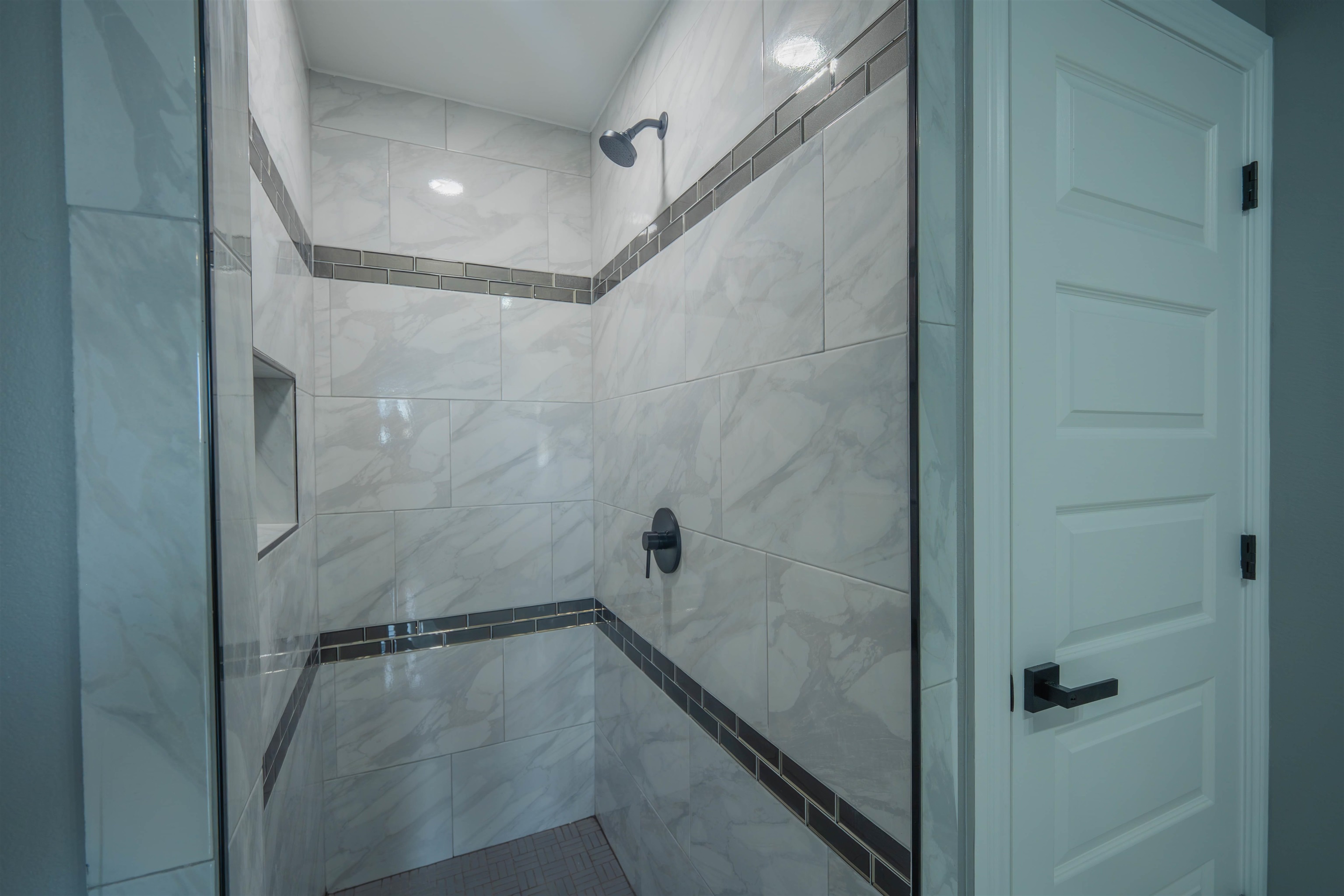 5061 Luna Grande Lp. Property Photo 35