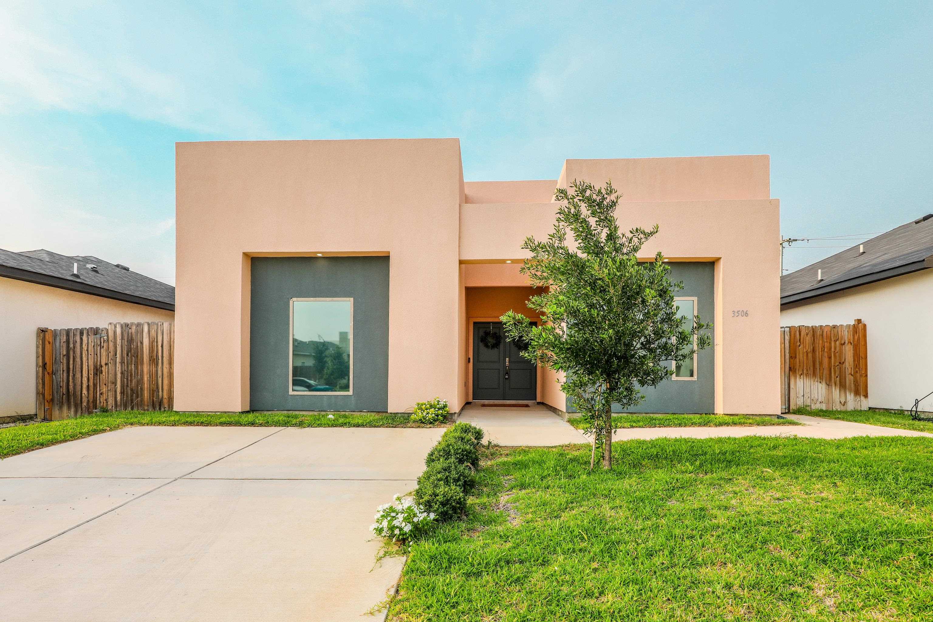 3506 Jorge Sosa Property Photo 1