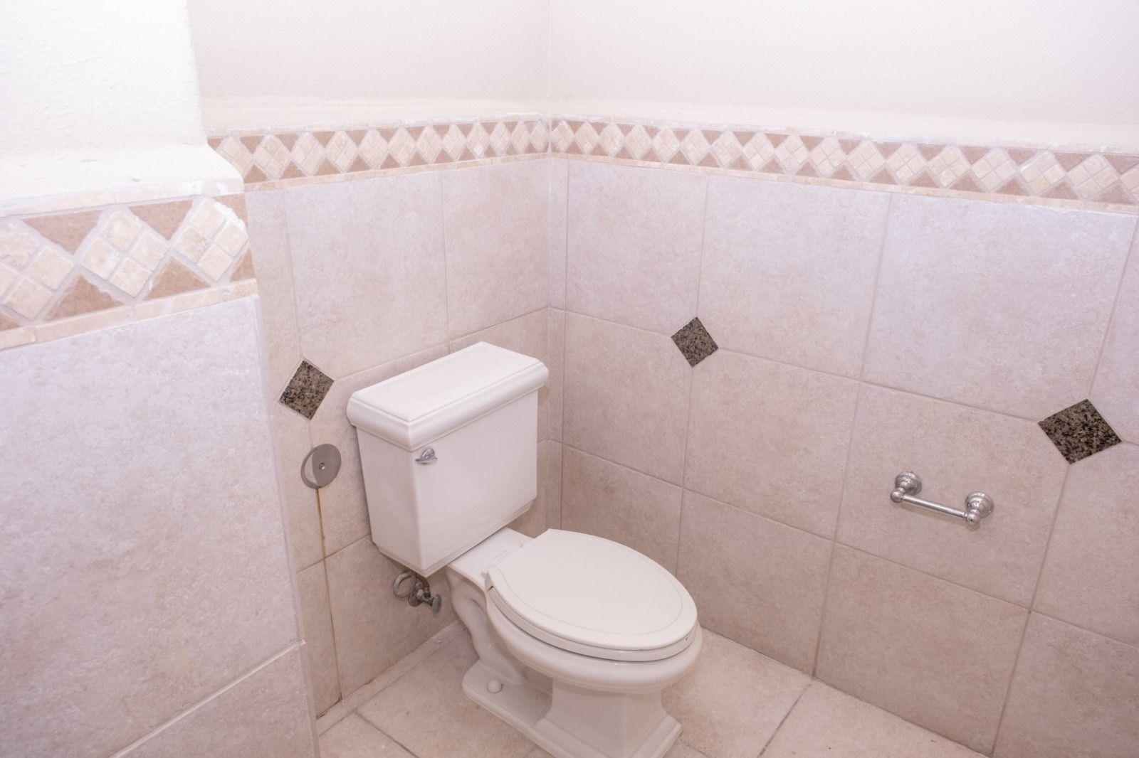 8607 Mcpherson Rd Property Photo 17